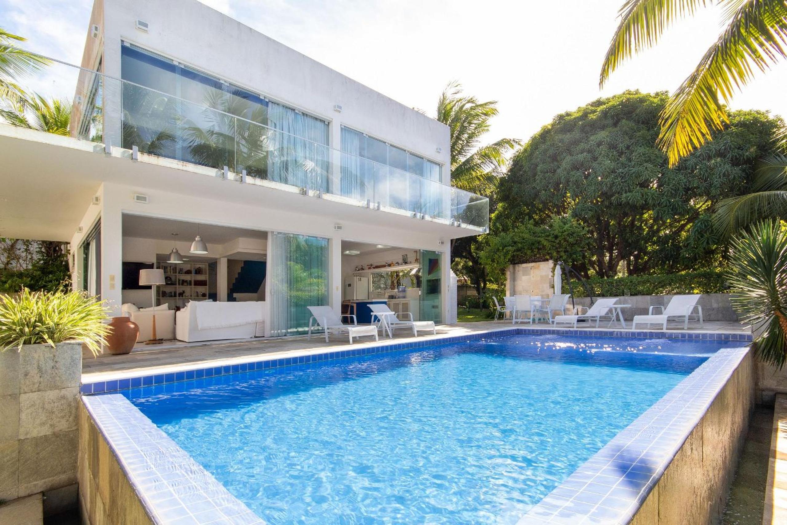 Tree House with Private Pool By Carpediem