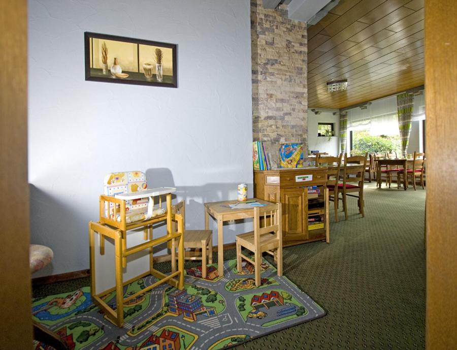 Pension "Dorfkrug" view 5