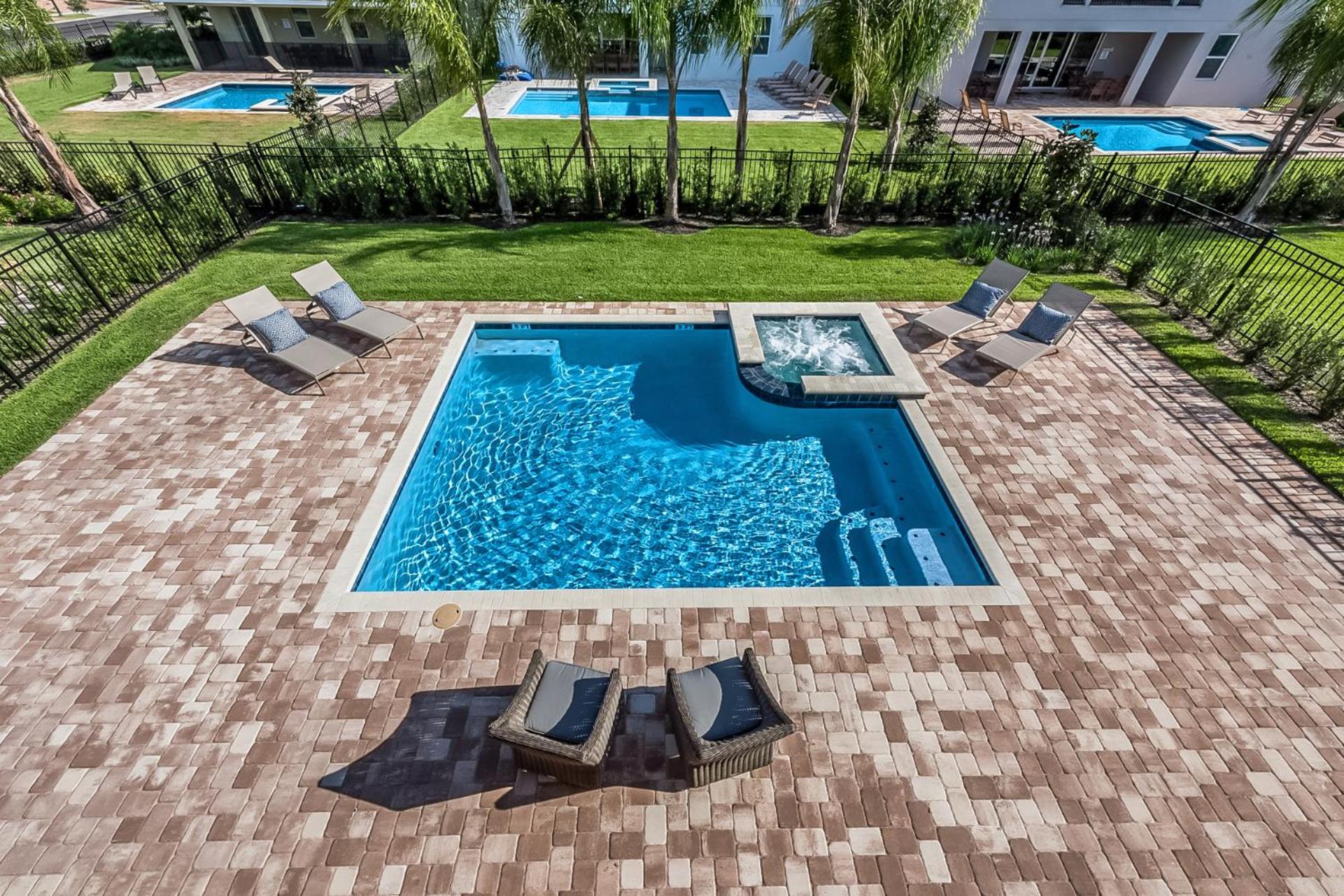 Encore Resort and Water Park at Reunion by Rentyl