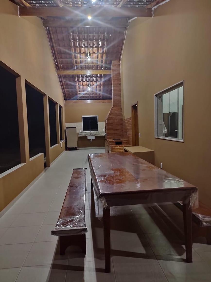 CASA DE CAMPO Banheira, Lareira e Cachoeira