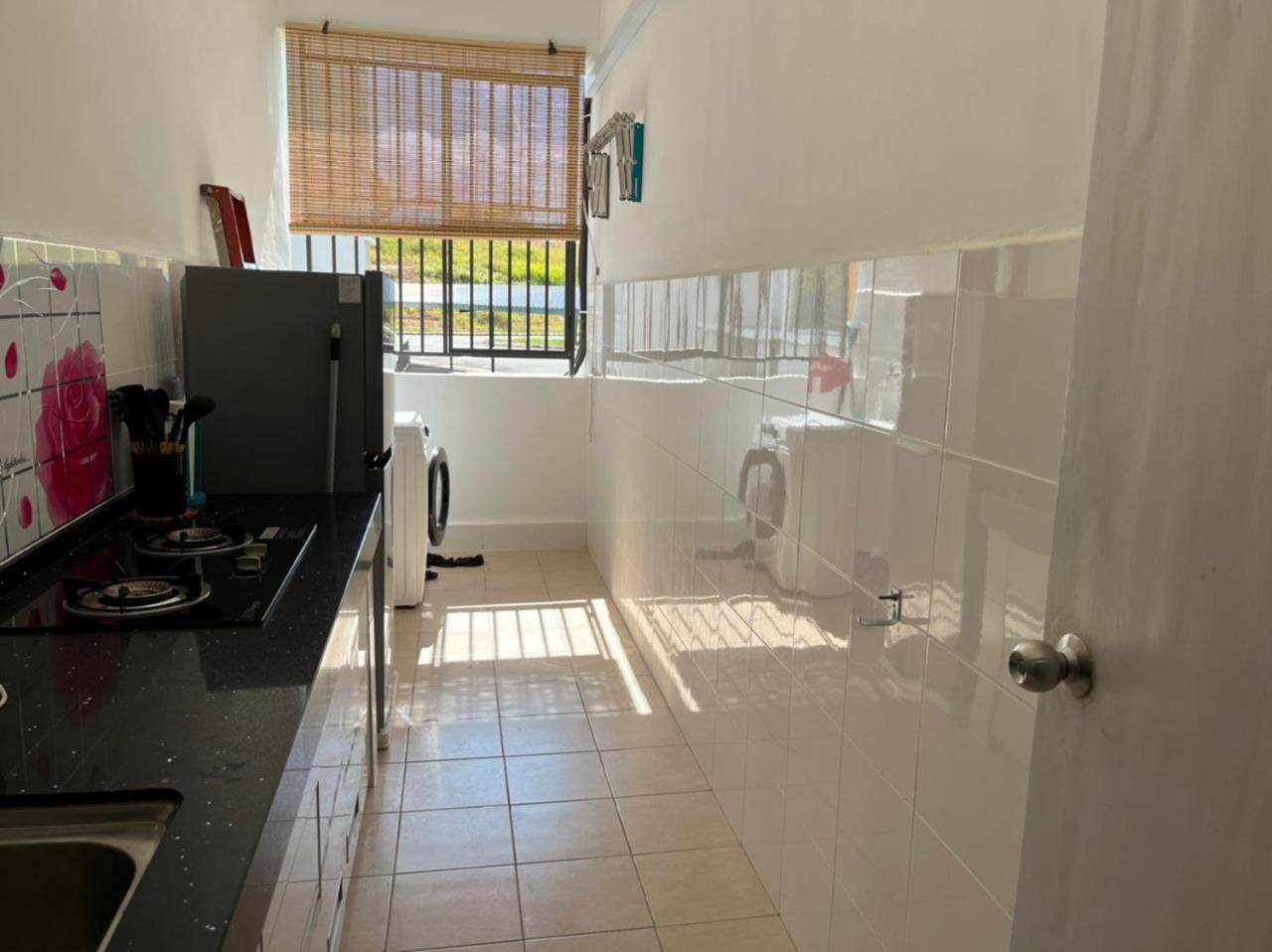 OrchidVilla Homestay at Southville Apartment photo 8