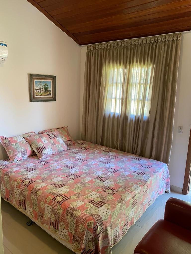 Casa 10 suítes, até 64 pessoas, Praia Ferradura