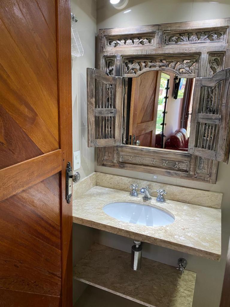 Casa 10 suítes, até 64 pessoas, Praia Ferradura