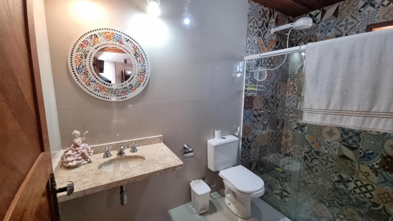 Casa 10 suítes, até 64 pessoas, Praia Ferradura