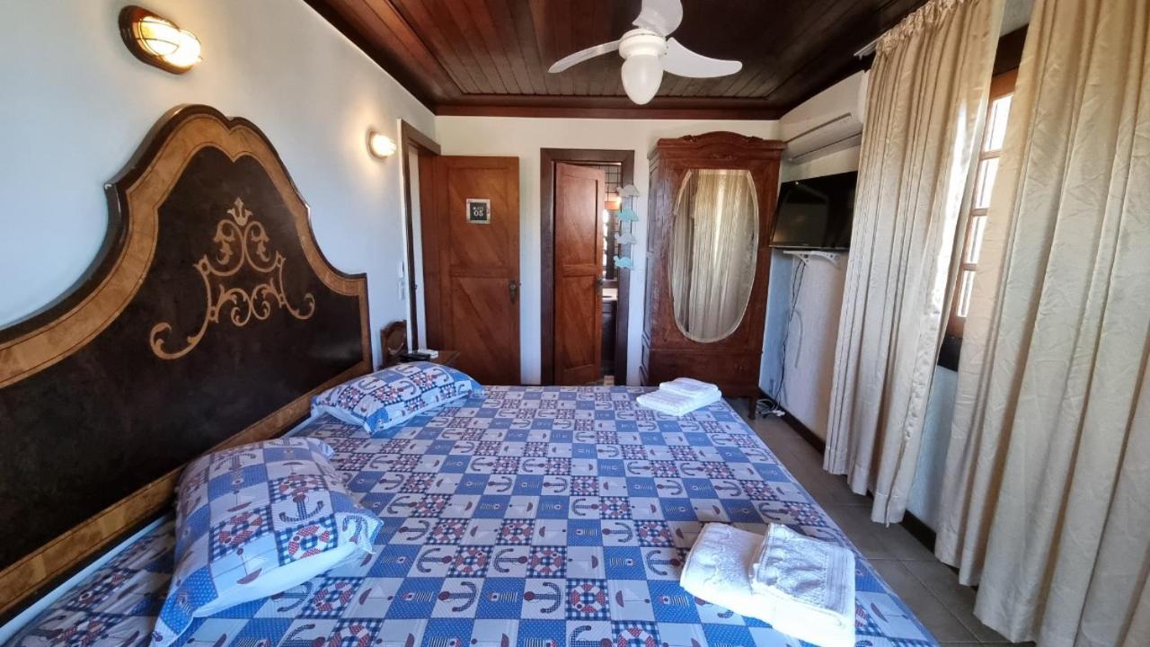 Casa 10 suítes, até 64 pessoas, Praia Ferradura