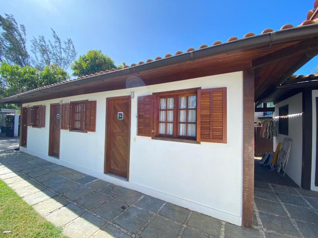 Casa 10 suítes, até 64 pessoas, Praia Ferradura