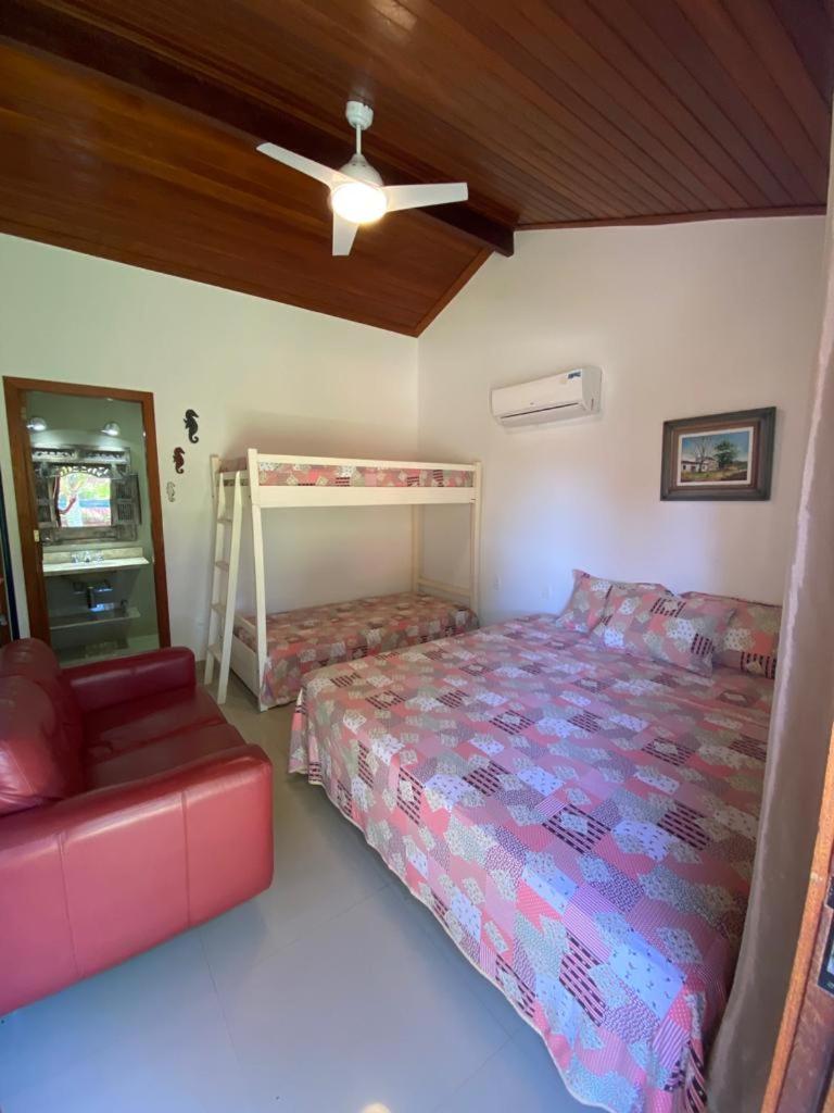 Casa 10 suítes, até 64 pessoas, Praia Ferradura