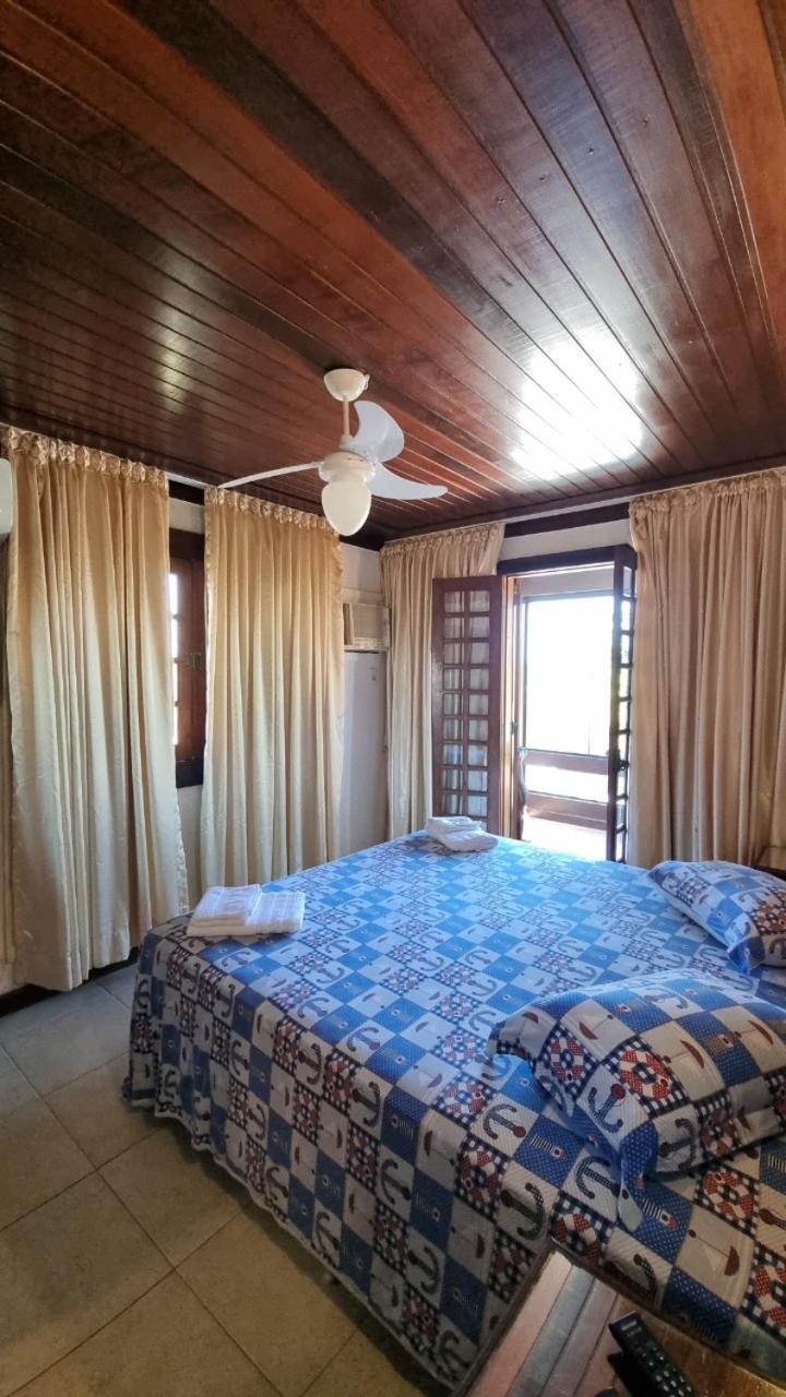 Casa 10 suítes, até 64 pessoas, Praia Ferradura