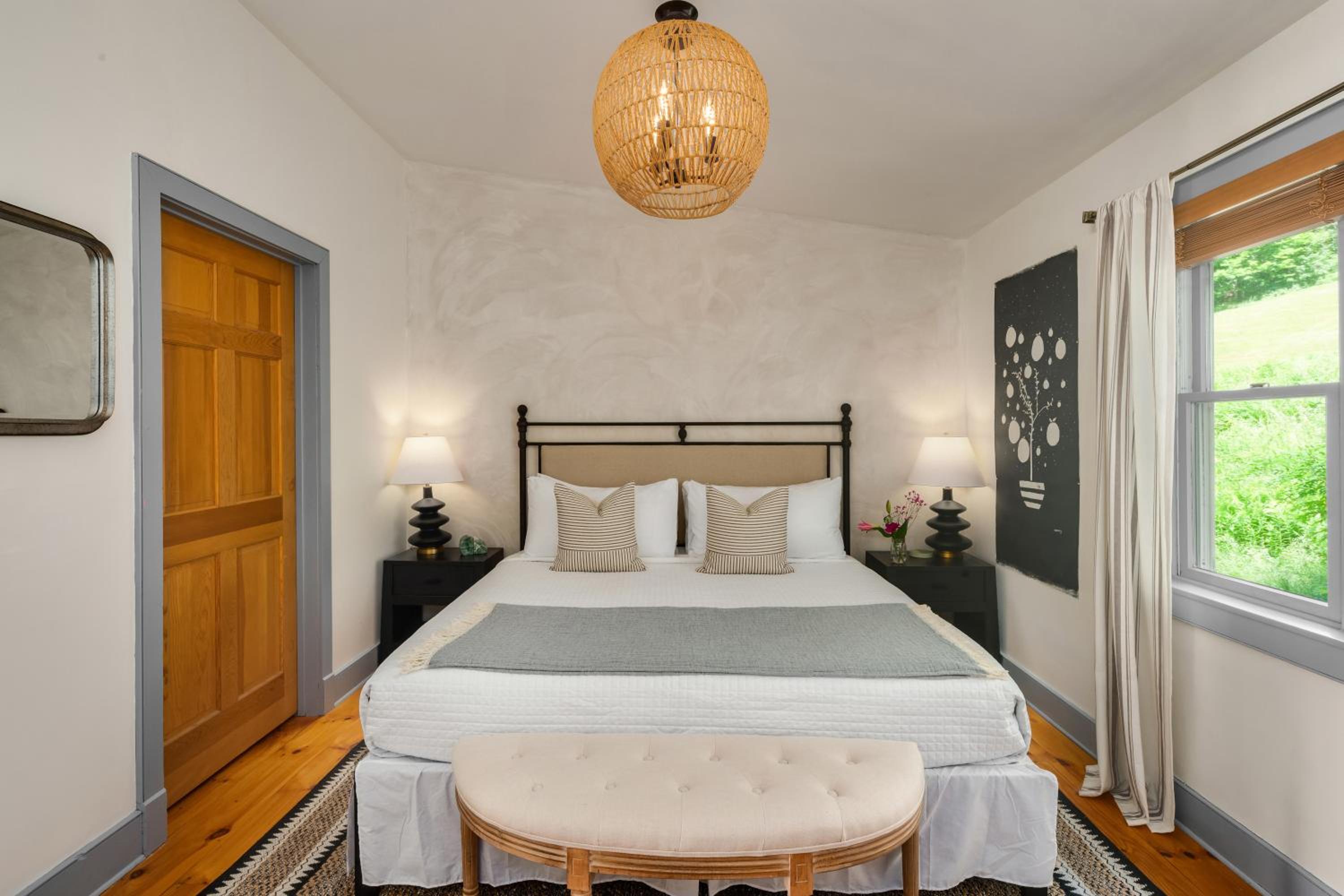 Inn at Silver Maple Farm