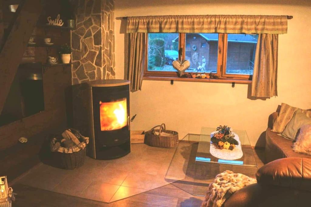 Charming cottage KLARA with Sauna, Nature&Privacy near Prague