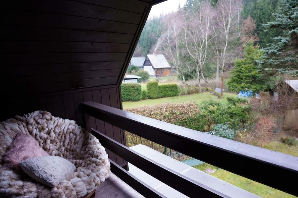 Charming cottage KLARA with Sauna, Nature&Privacy near Prague