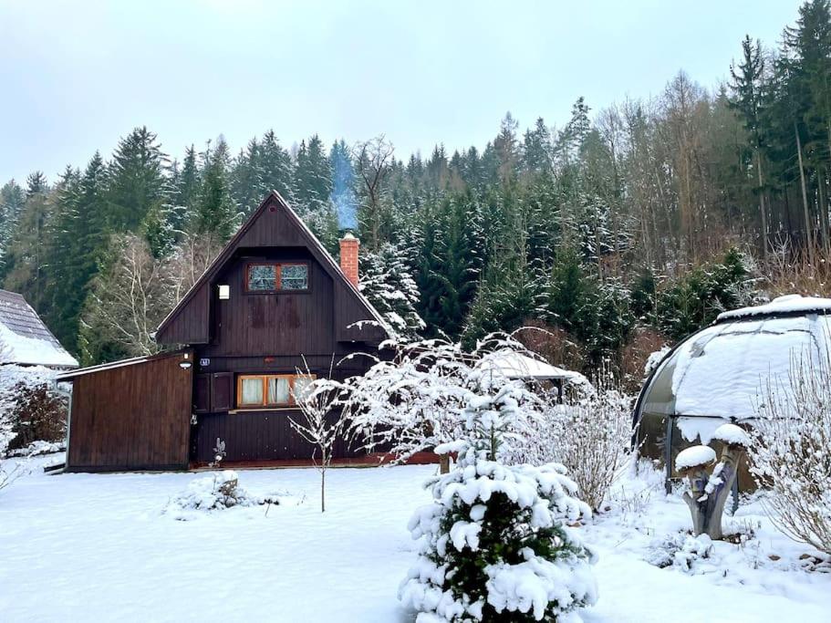 Charming cottage KLARA with Sauna, Nature&Privacy near Prague