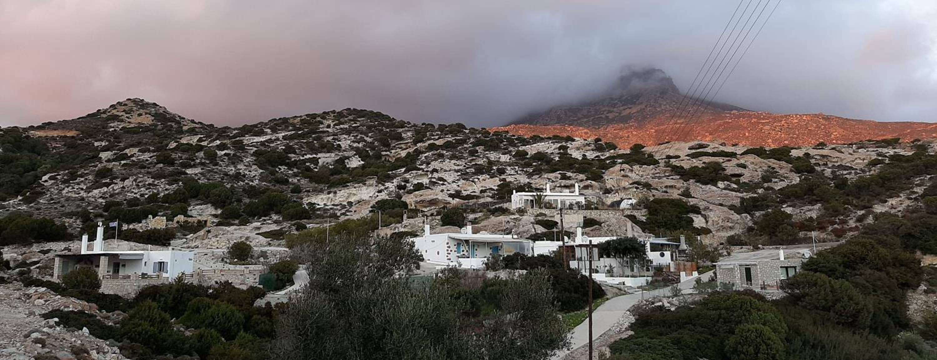 Giourgas Cottage Milos Island