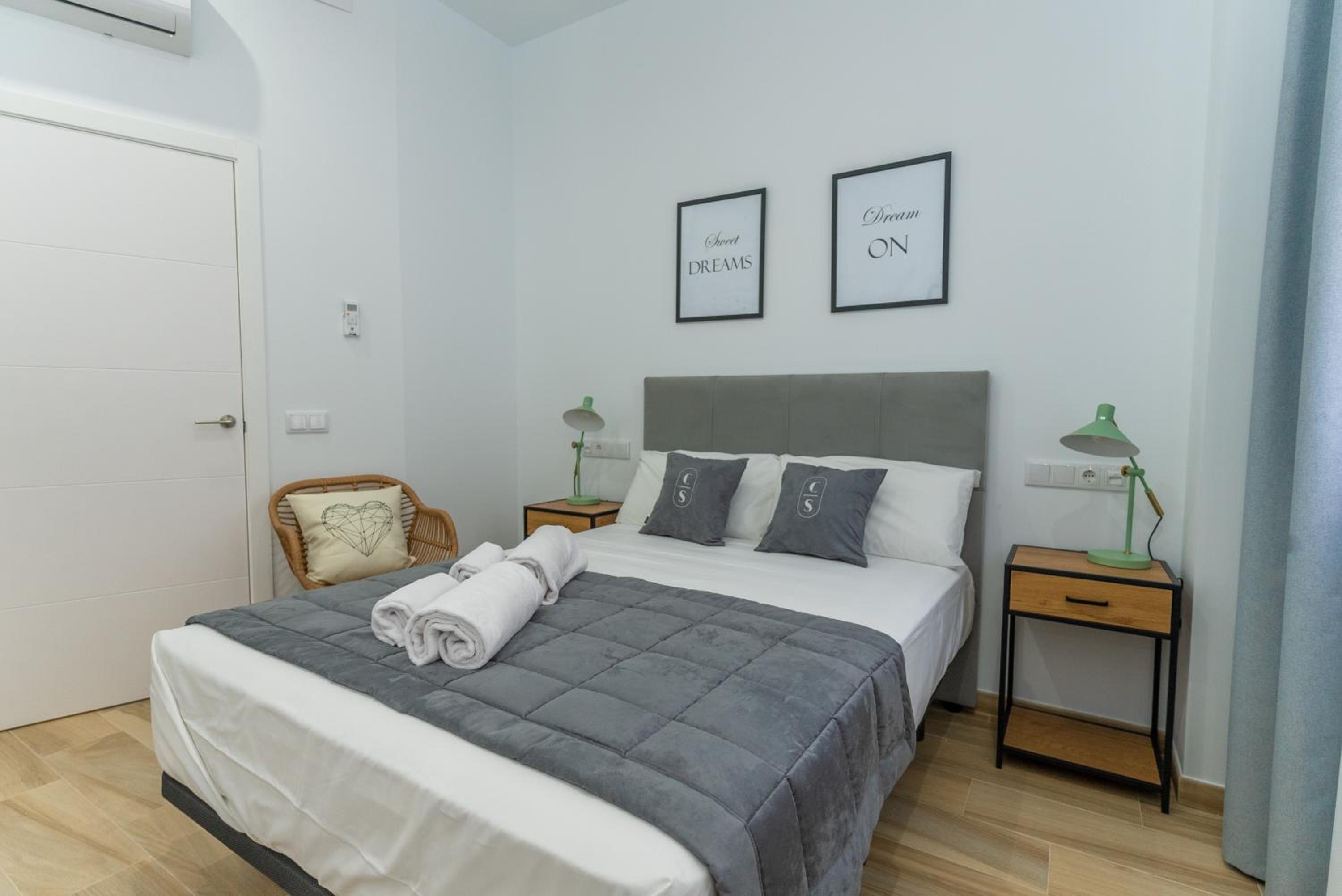 Córdoba Suites Apartments