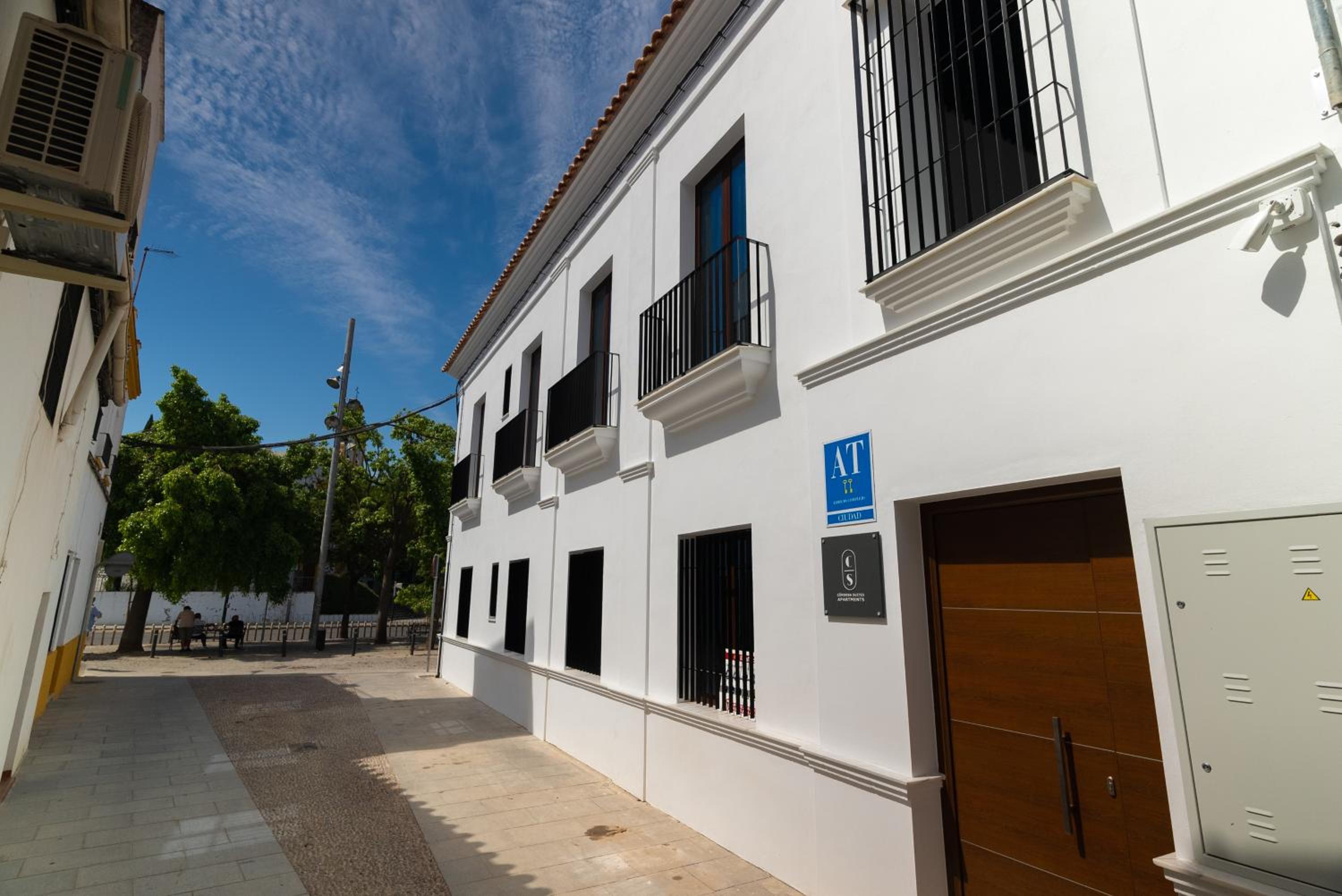 Córdoba Suites Apartments