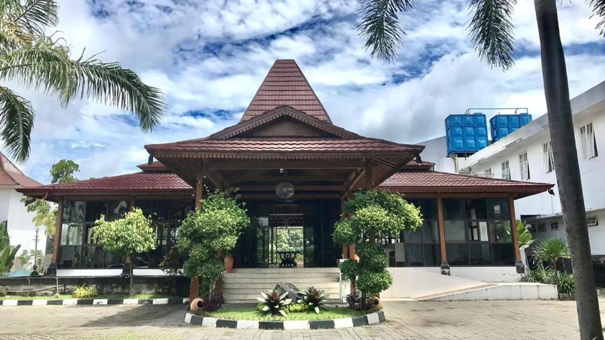 hotel building