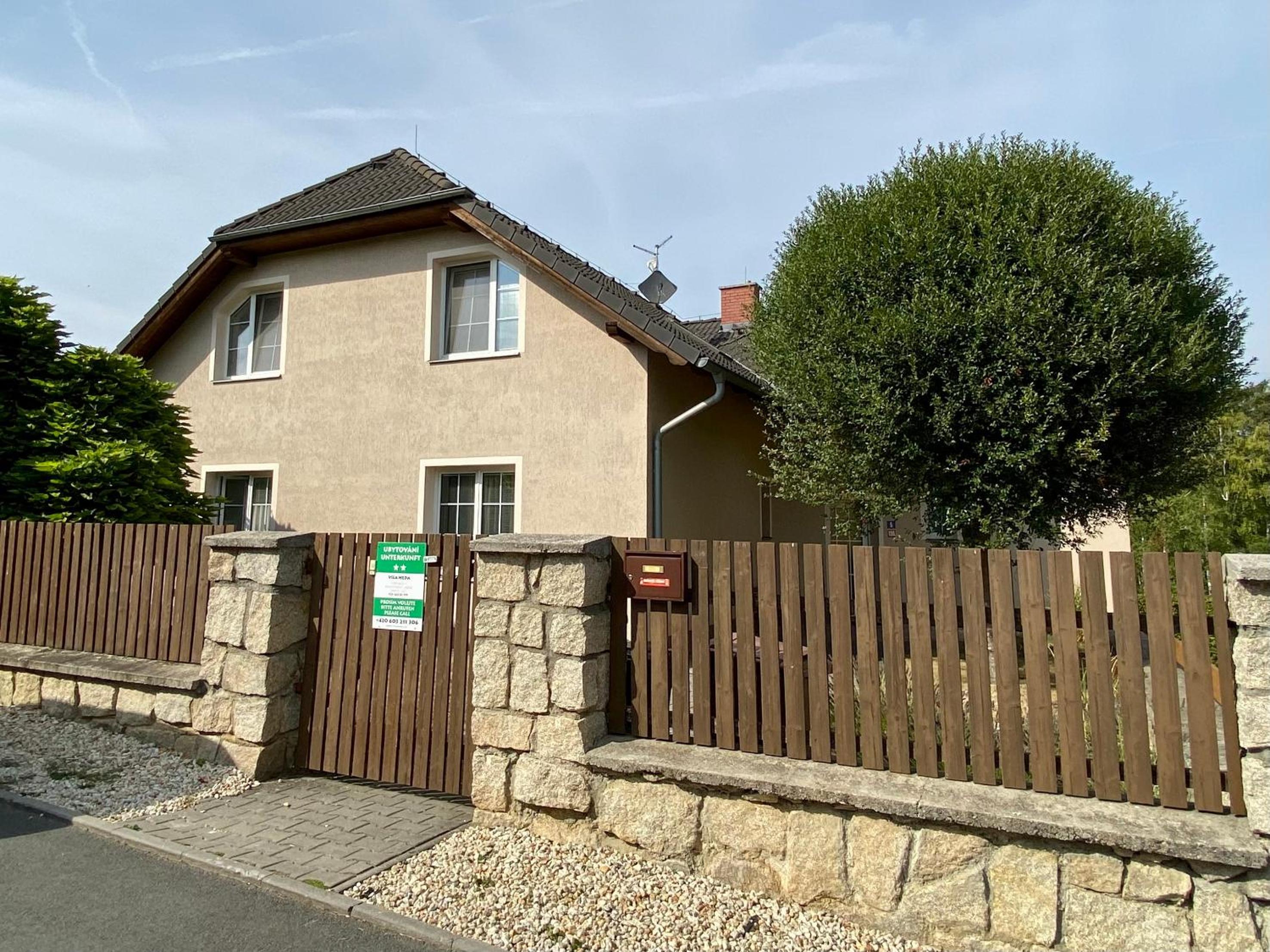 Hotel Vila Heda - Image 1