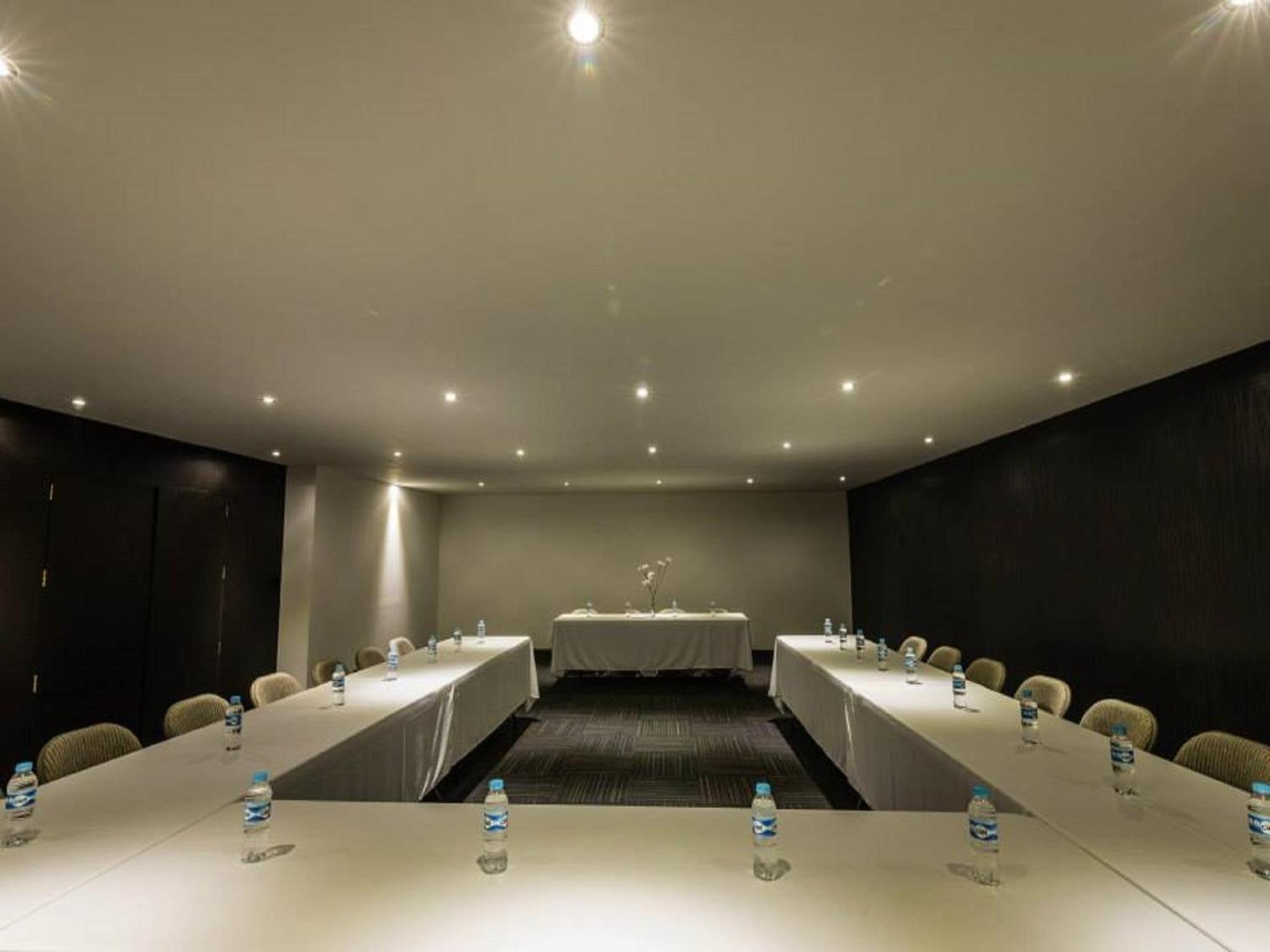 Suites Meson Del Cid