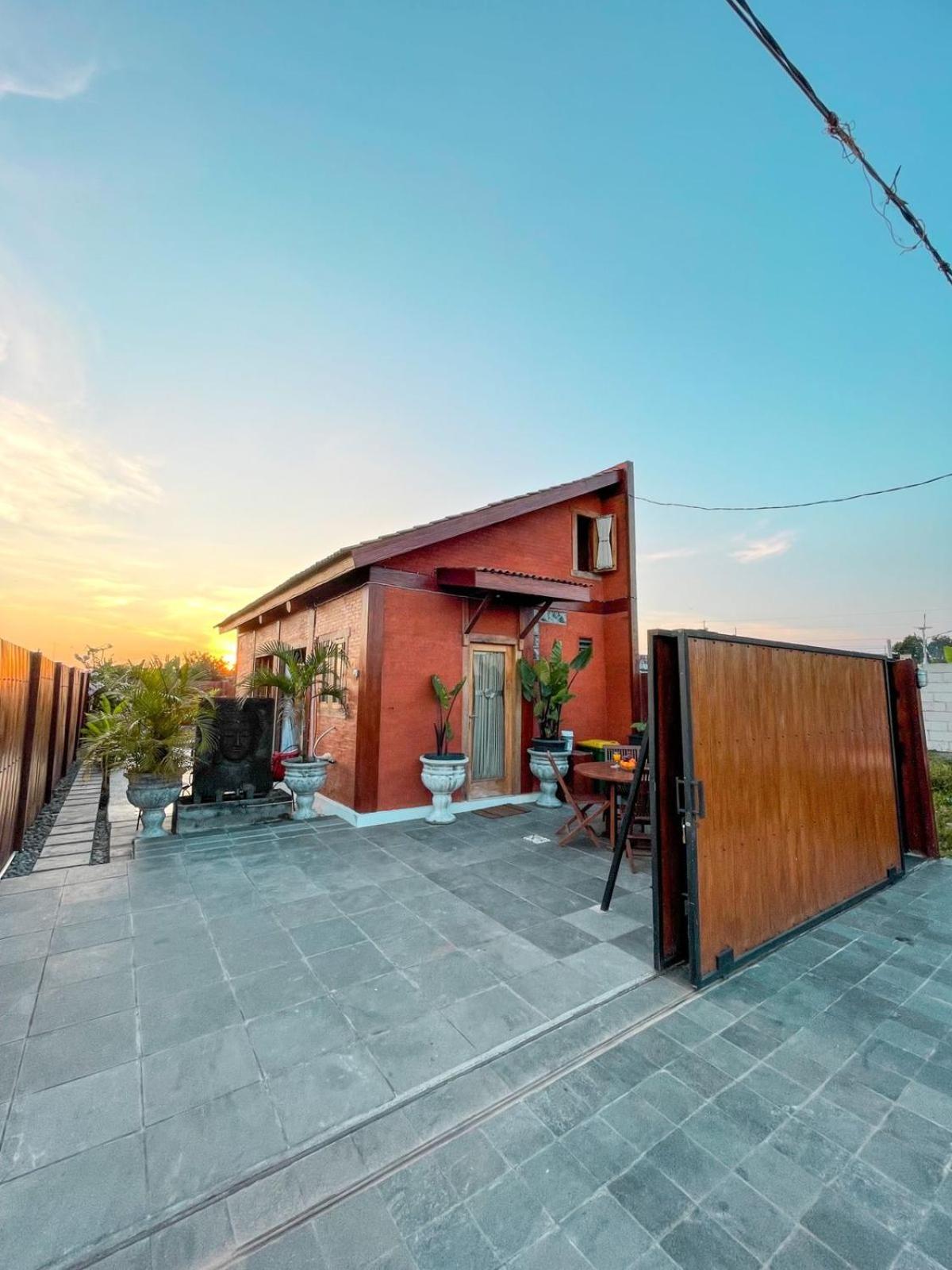 Ginza Bungalow Yogyakarta view 2