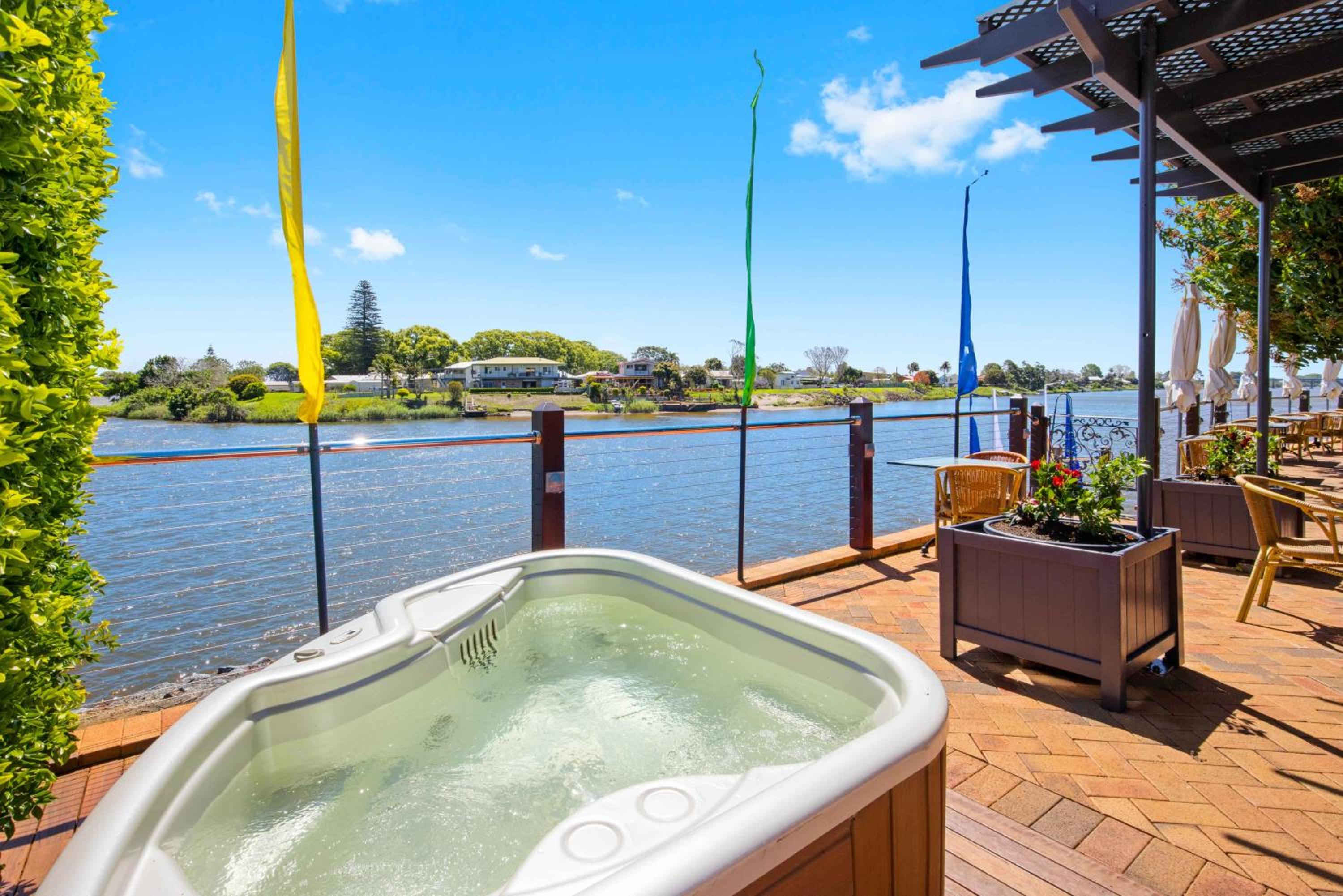The Old Bank Gladstone Licensed Restaurant & Boutique Accommodation view 3