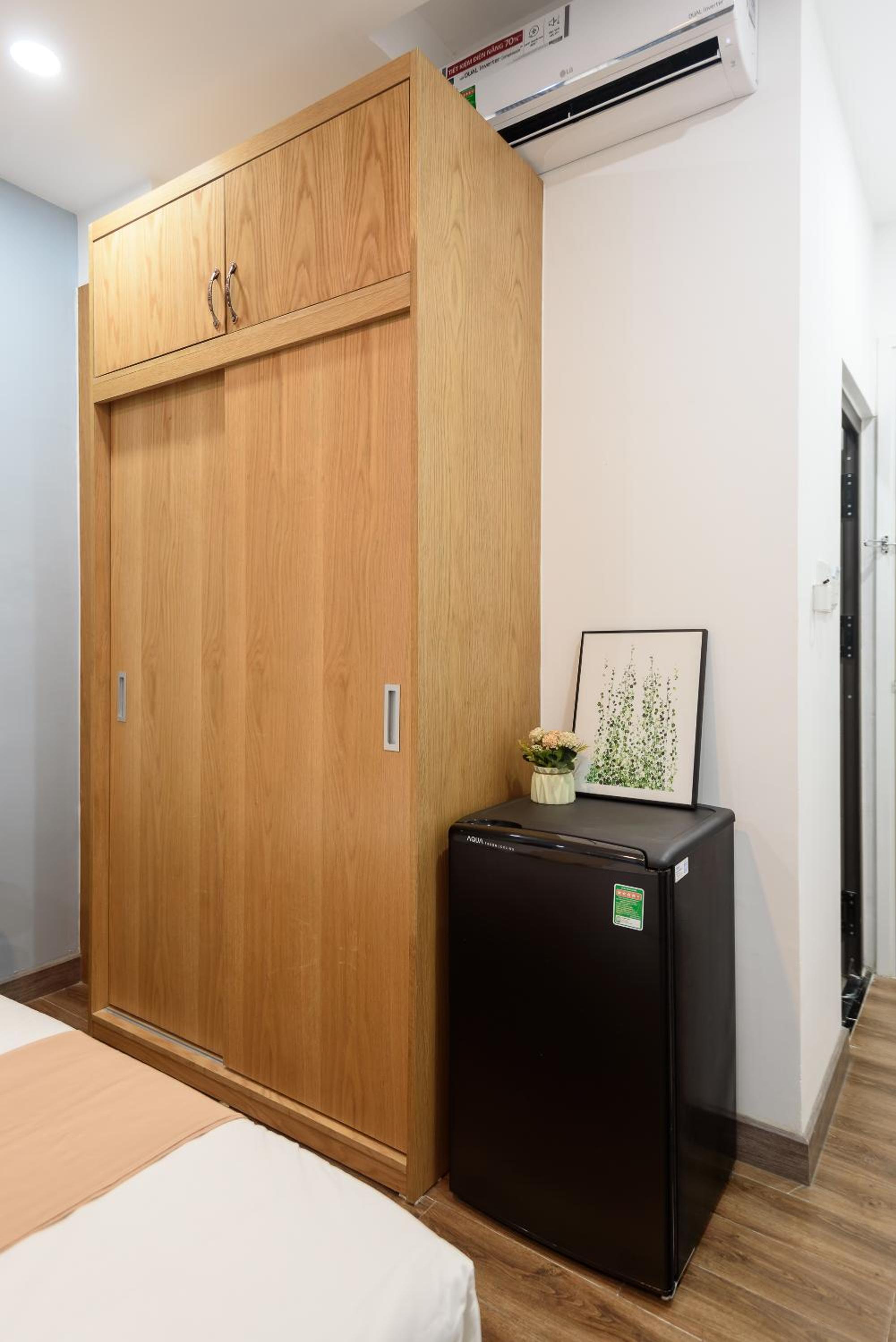 Cozrum Homes - Graceful Corner