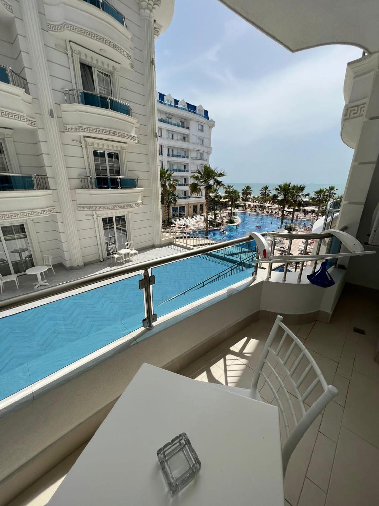 Alb's Apartment 2