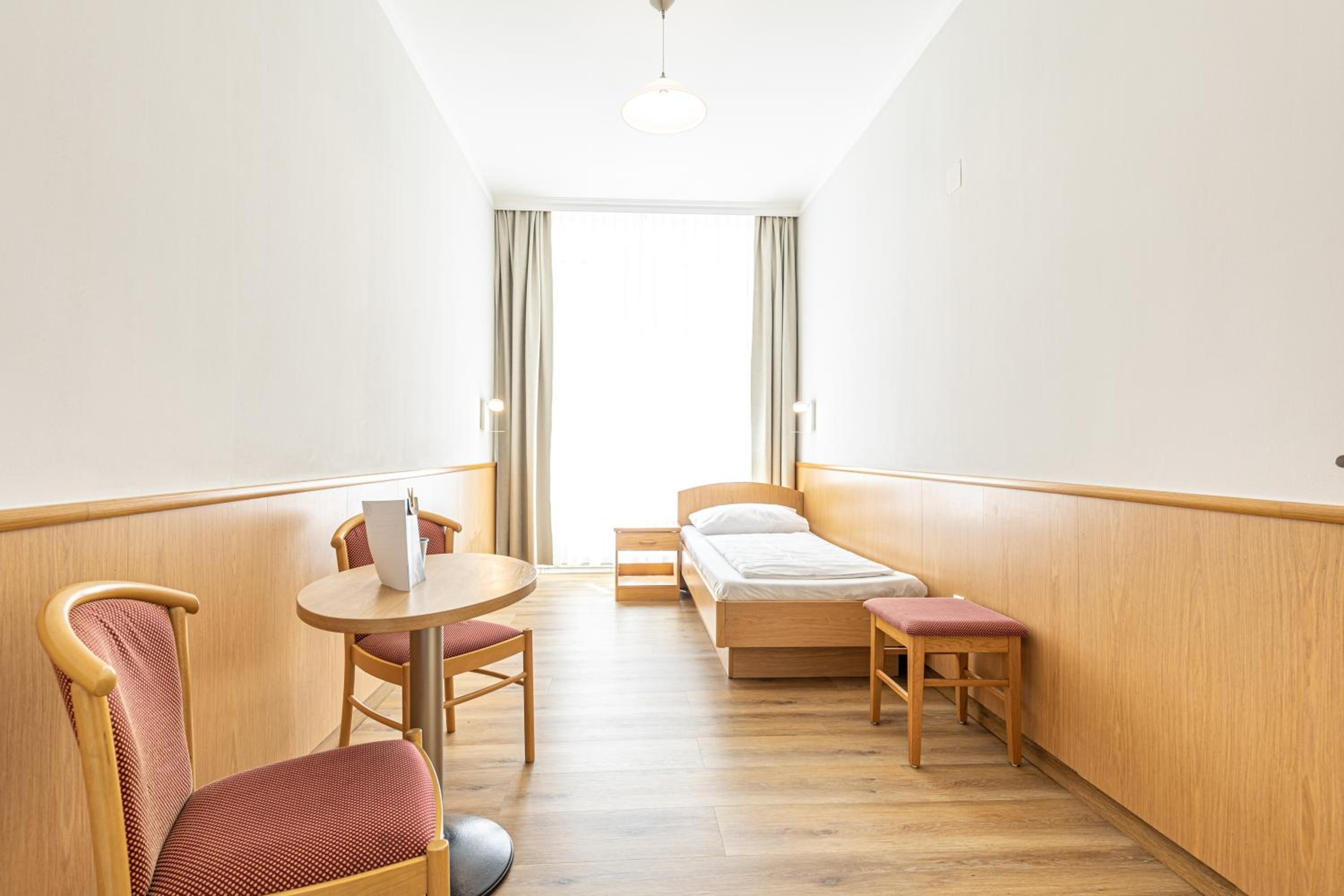 Hotel-Pension Fünfhaus