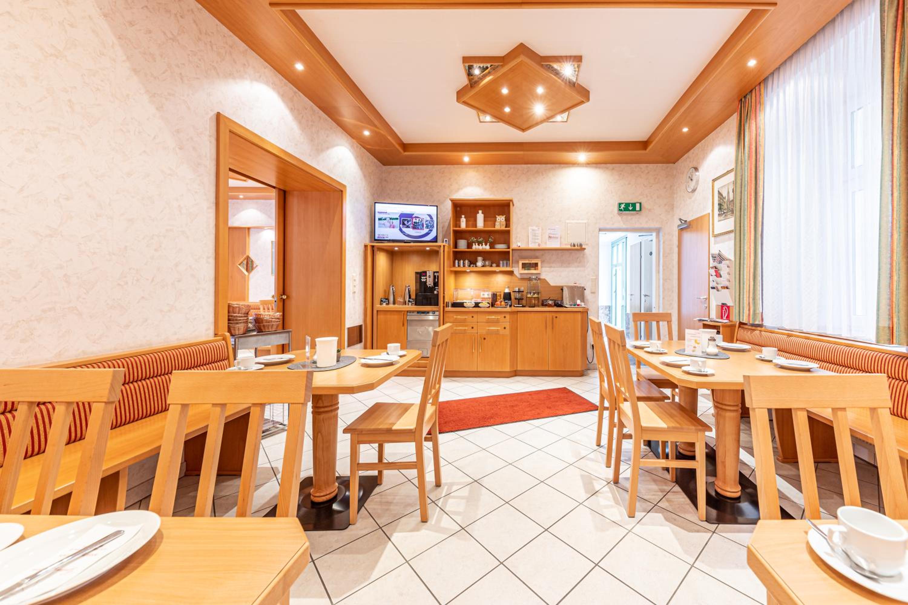 Hotel-Pension Fünfhaus