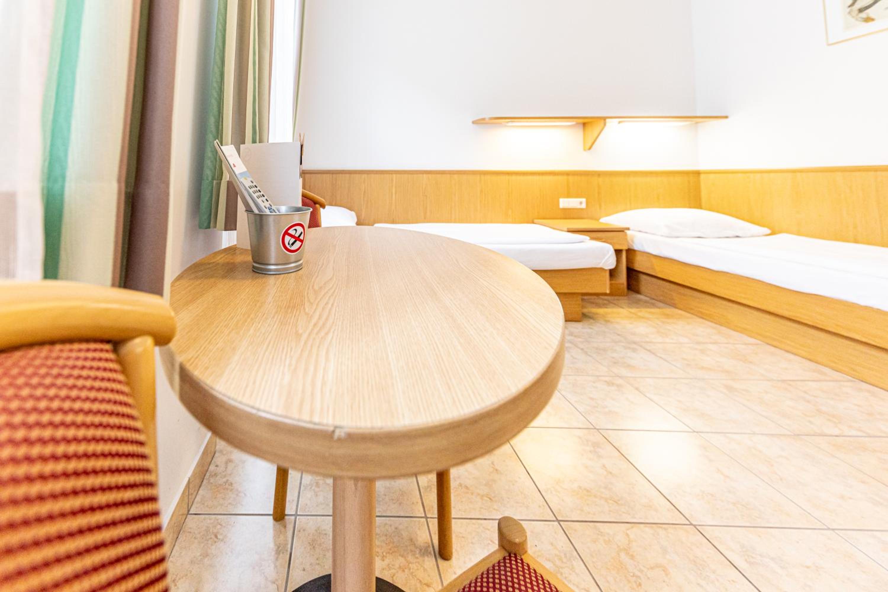 Hotel-Pension Fünfhaus