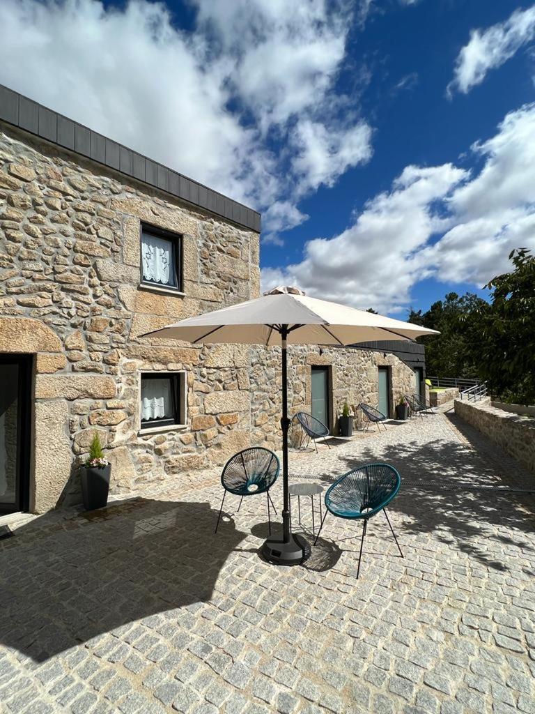 Casa dos Bernardos view 2