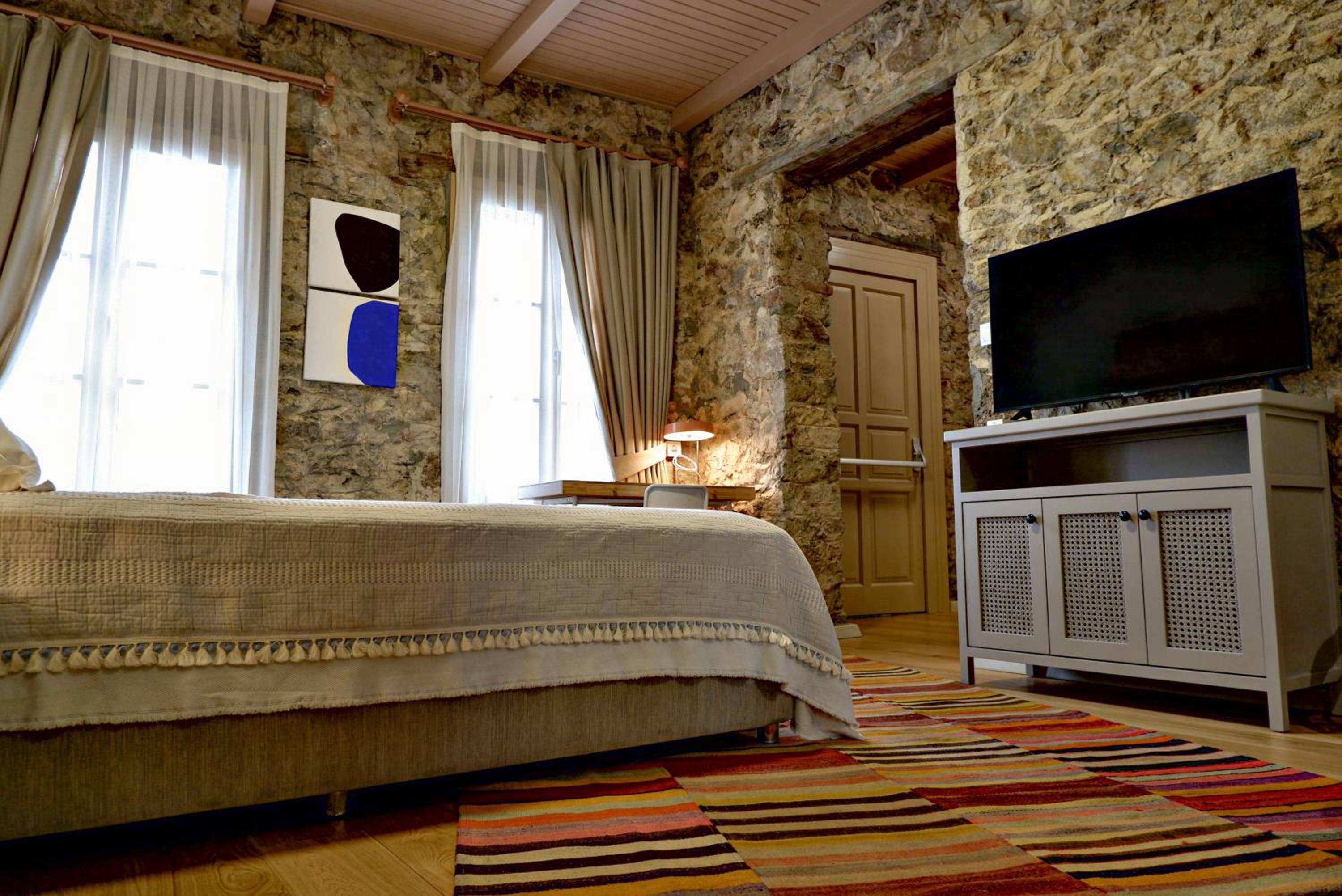 Bono Hotel Old Town - Image 170