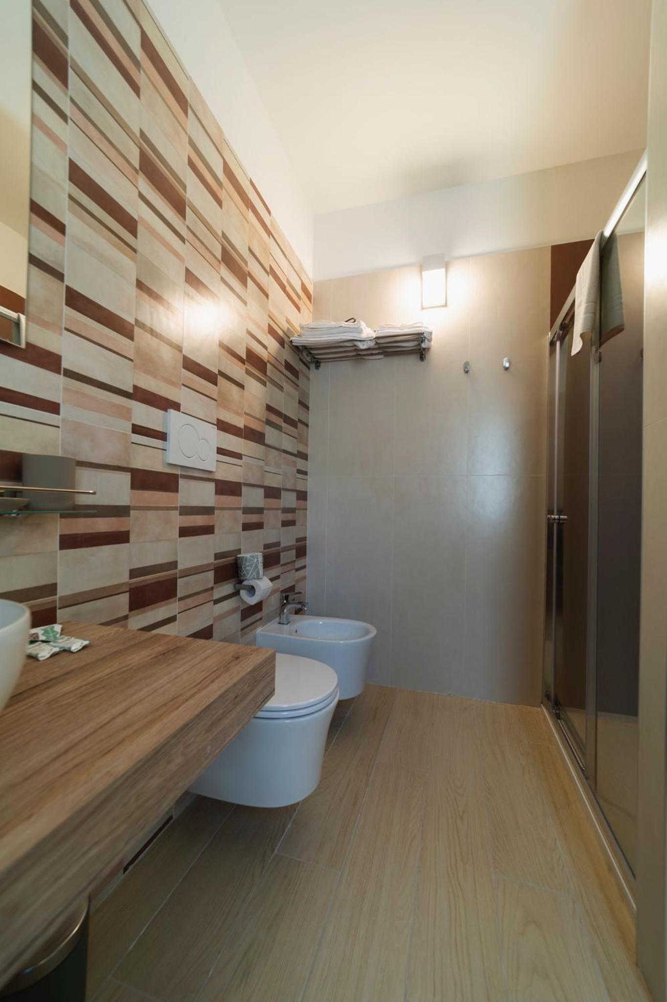 The Garden - Property Image 16