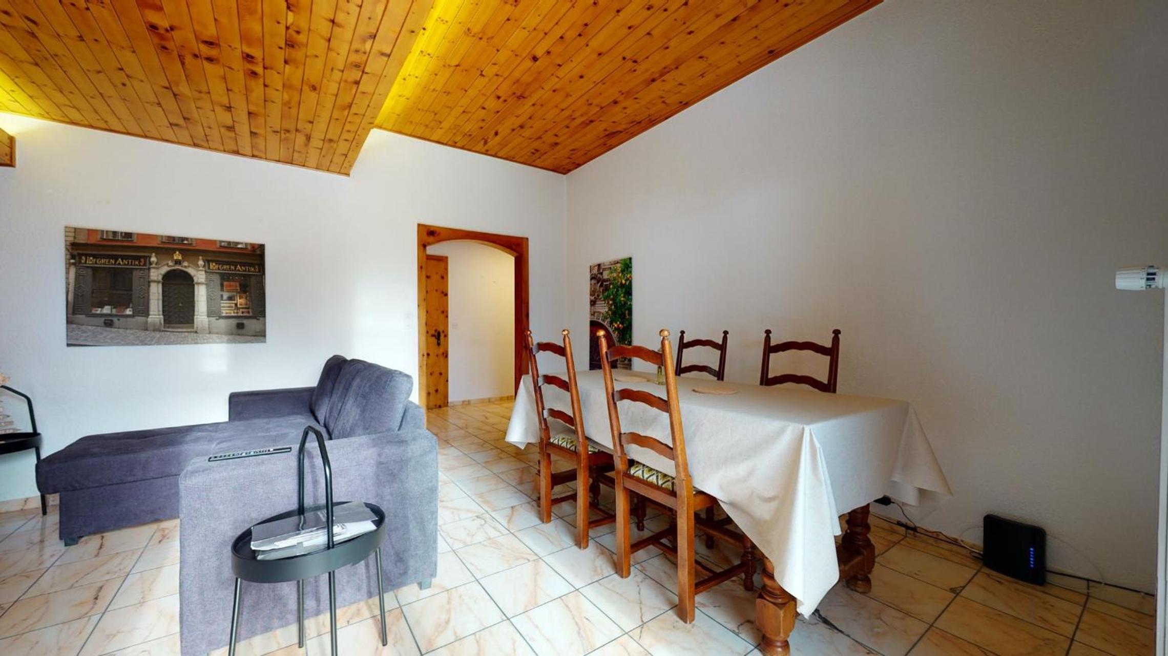 5min. from the ski slopes Crans-Montana, 2 bedrooms, covered parking view 4
