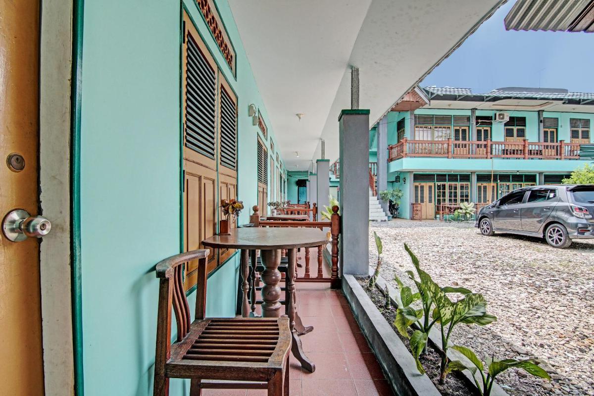 balcony