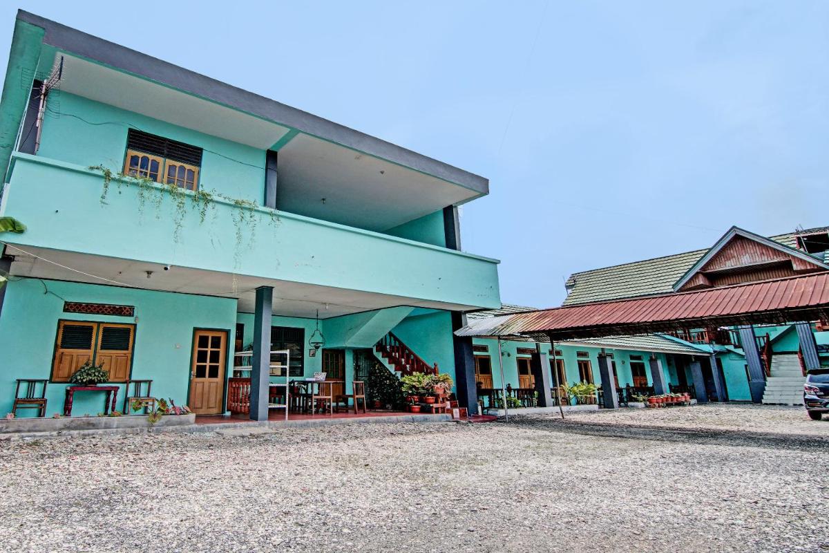 hotel building