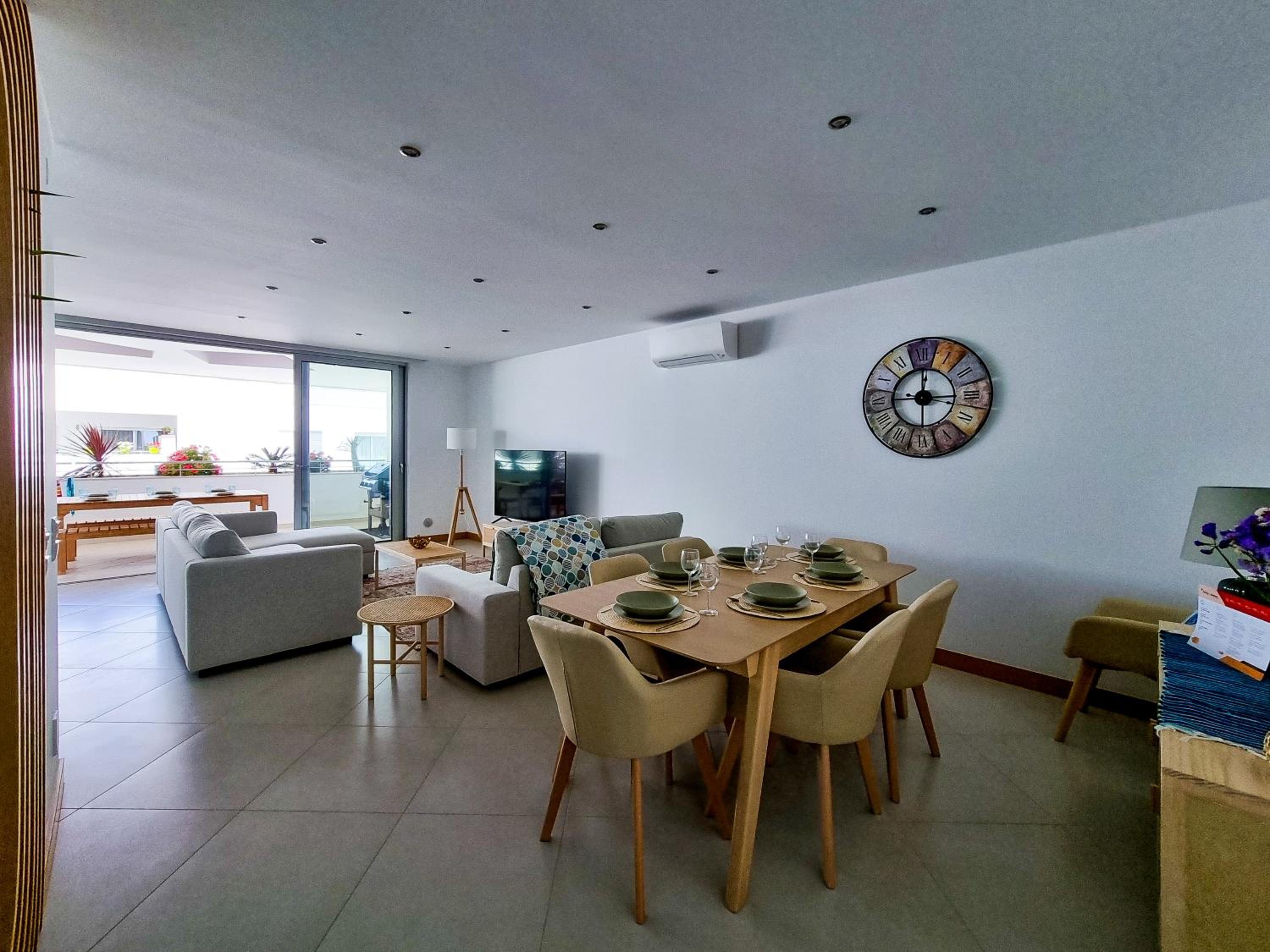 FLH Lagos Central Flat with Terrace view 2