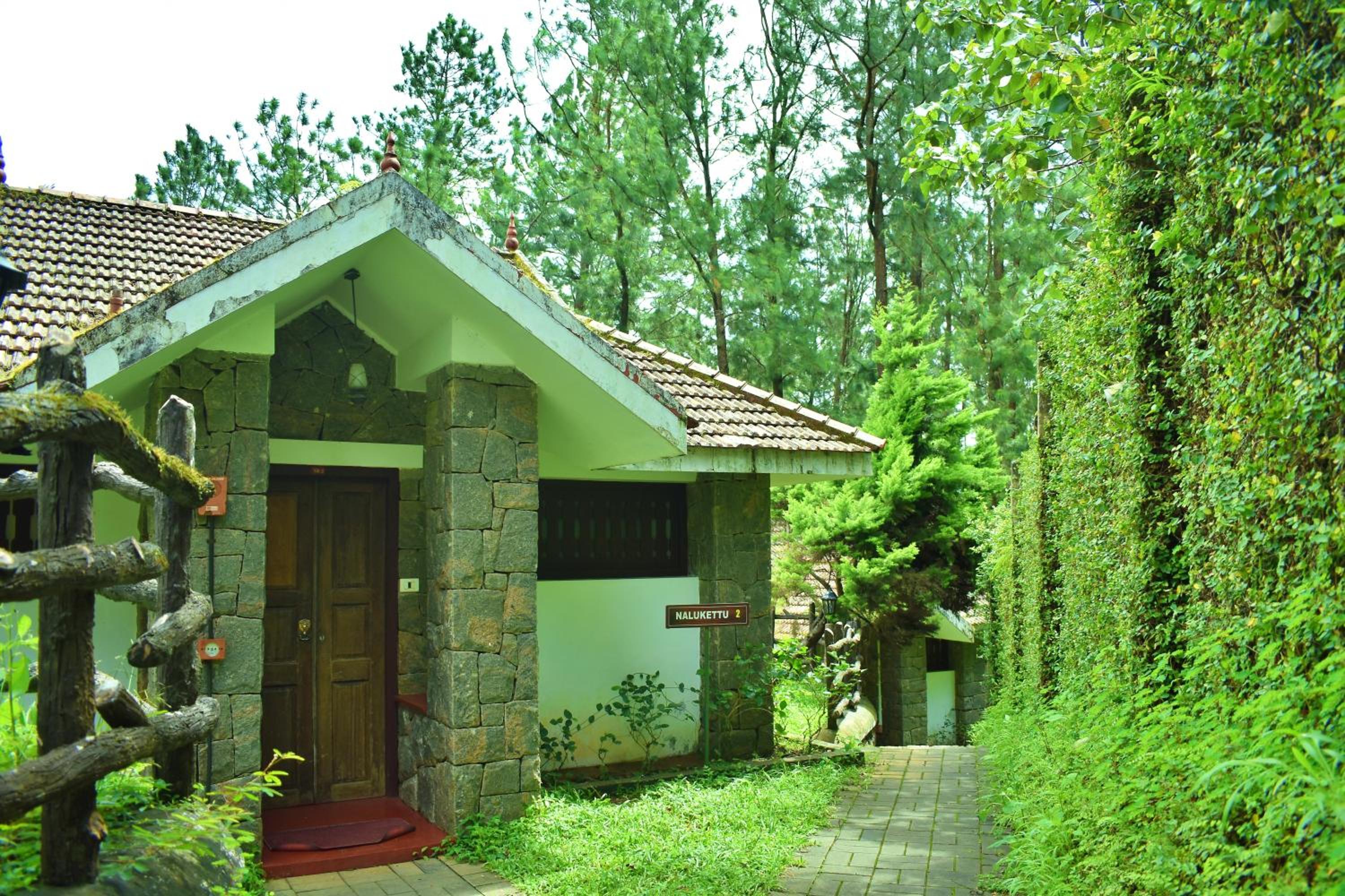 Adrak Summer Sand Hill Resort Vagamon