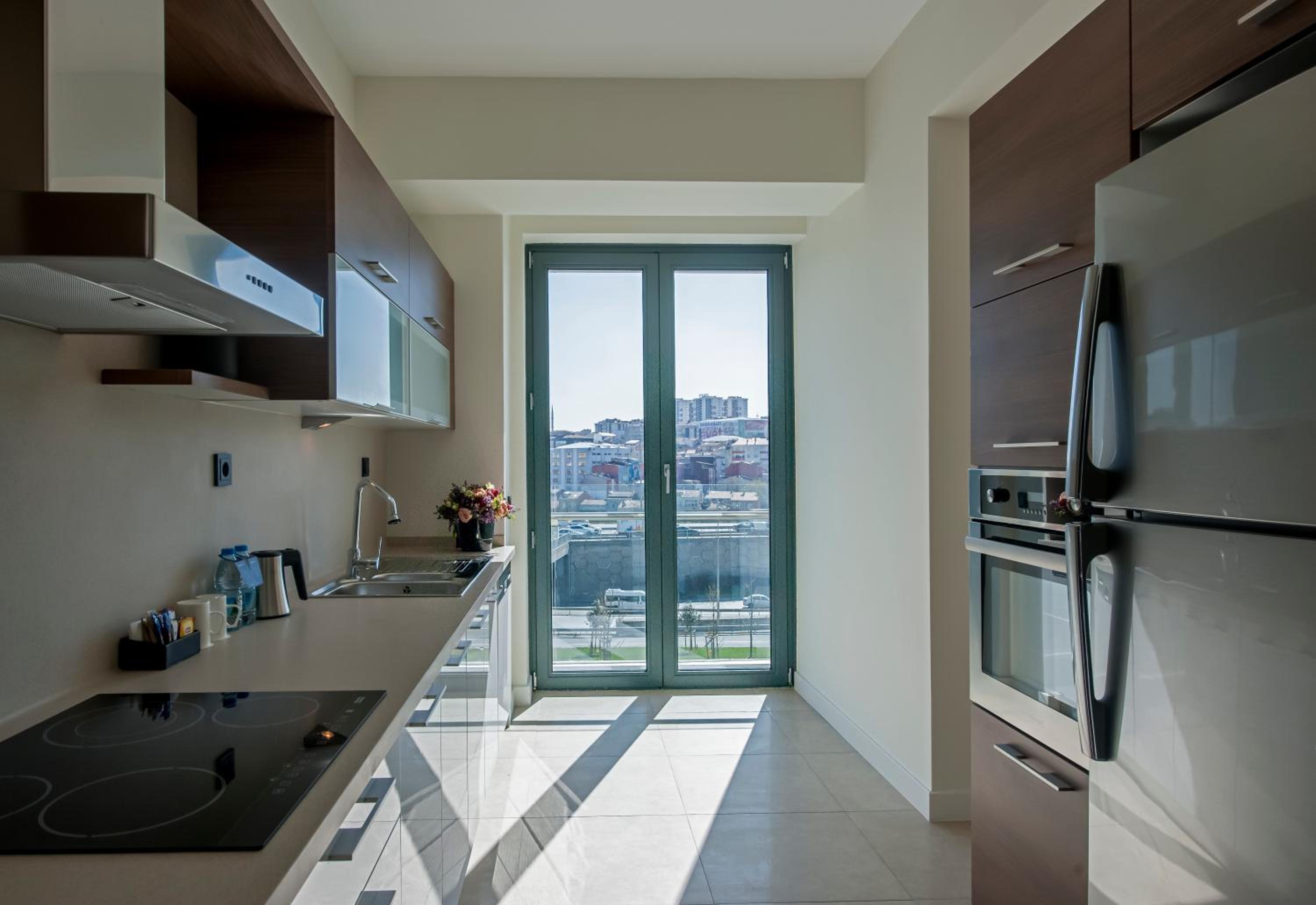 The Superior Living Batışehir - Image 49