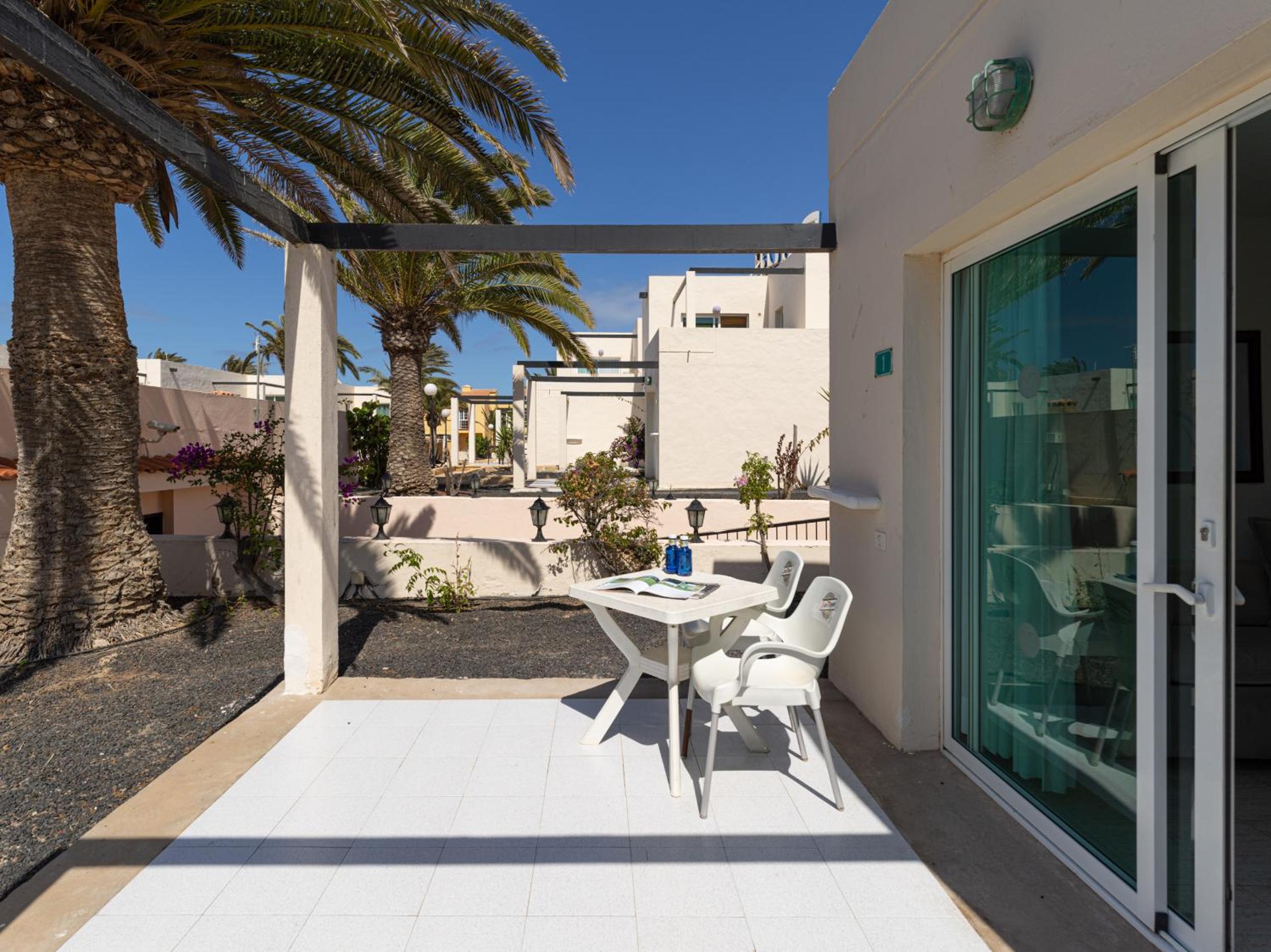 HomeForGuest Apartamento Alisios 1 con piscina en Corralejo