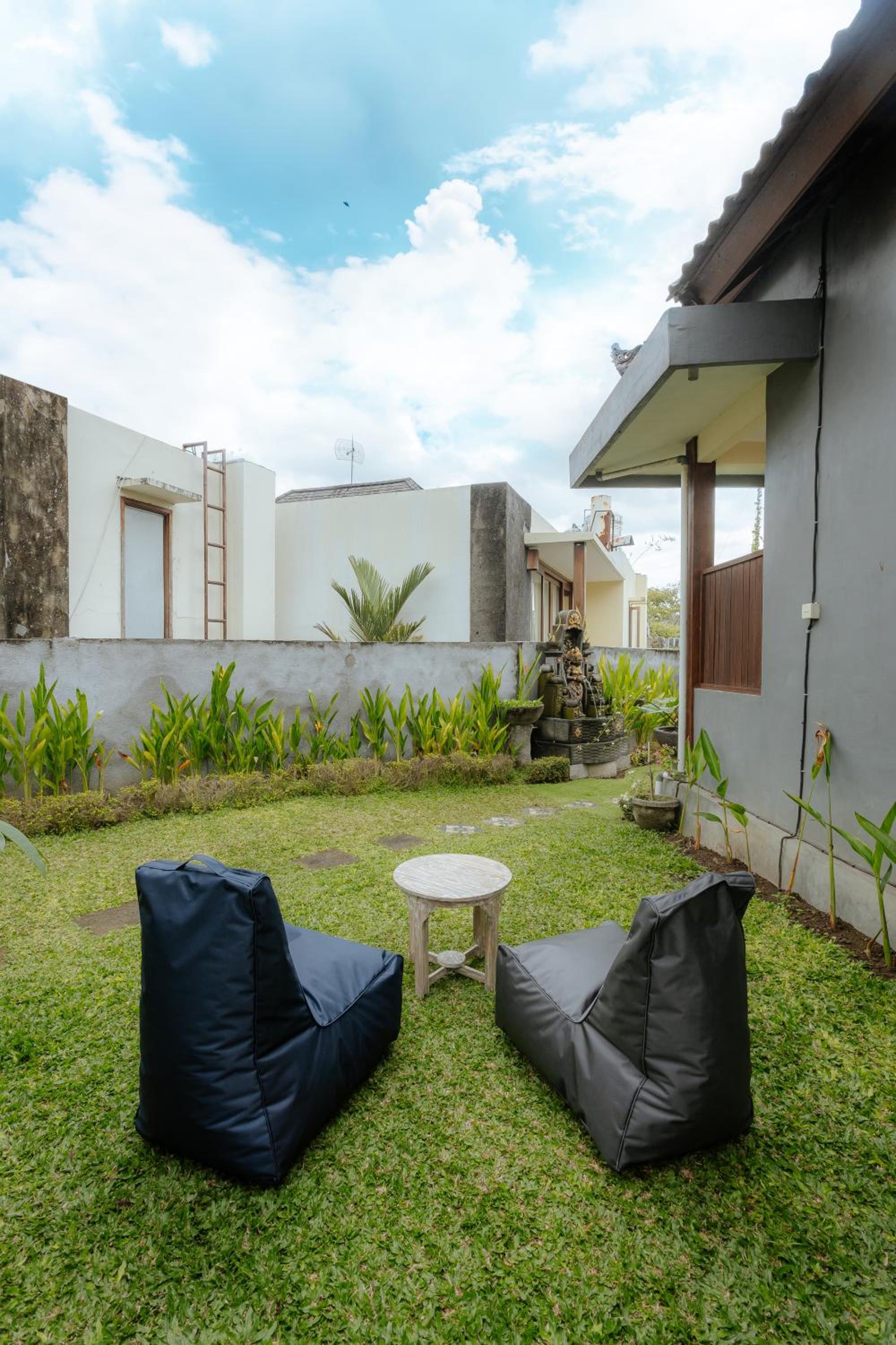 BUBU CANGGU Guesthouse view 4