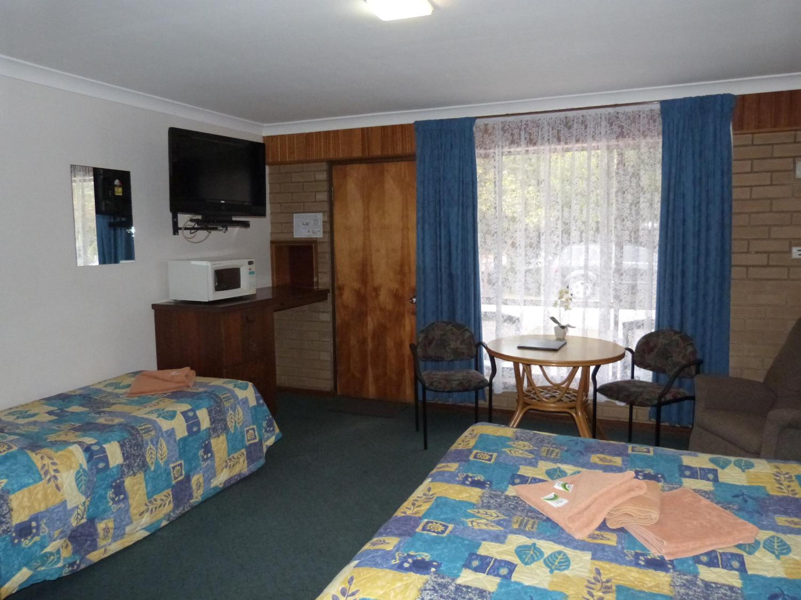 Wintersun Motel