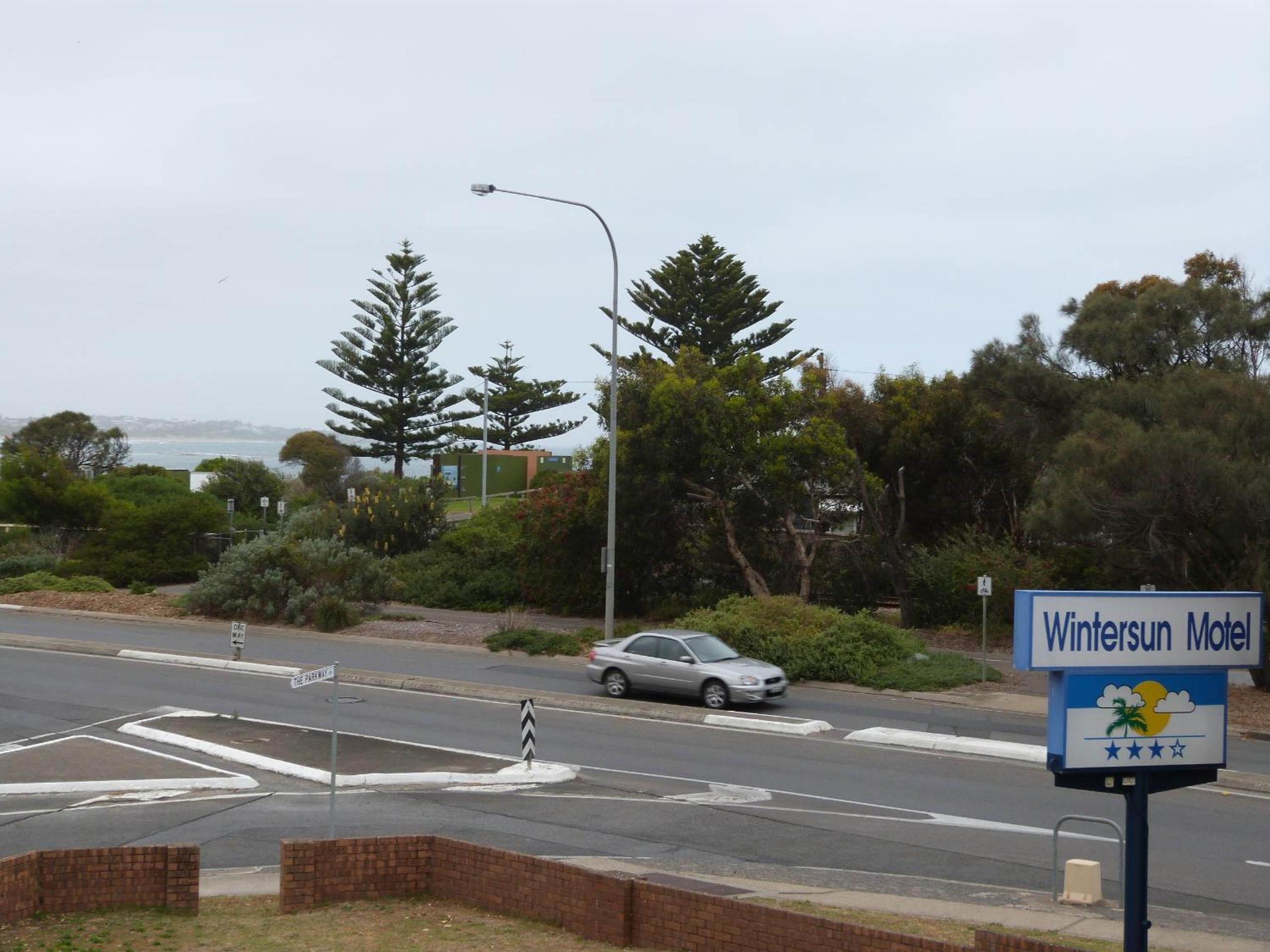 Wintersun Motel