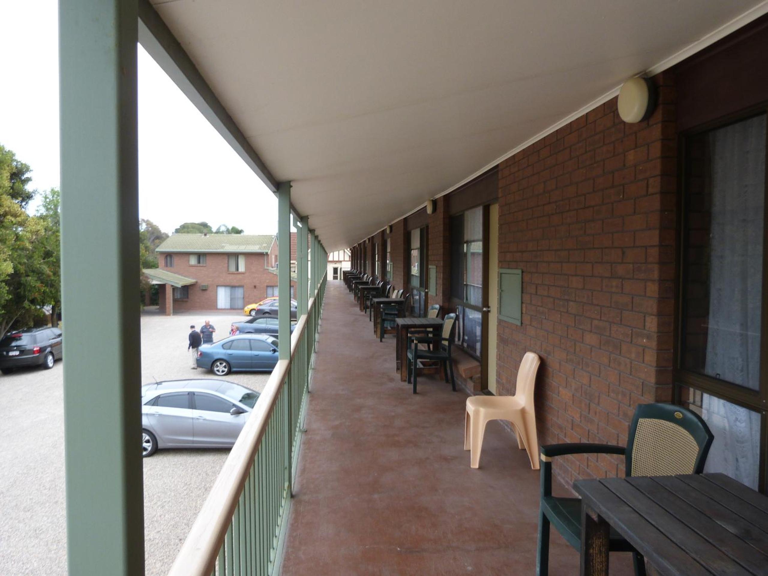 Wintersun Motel