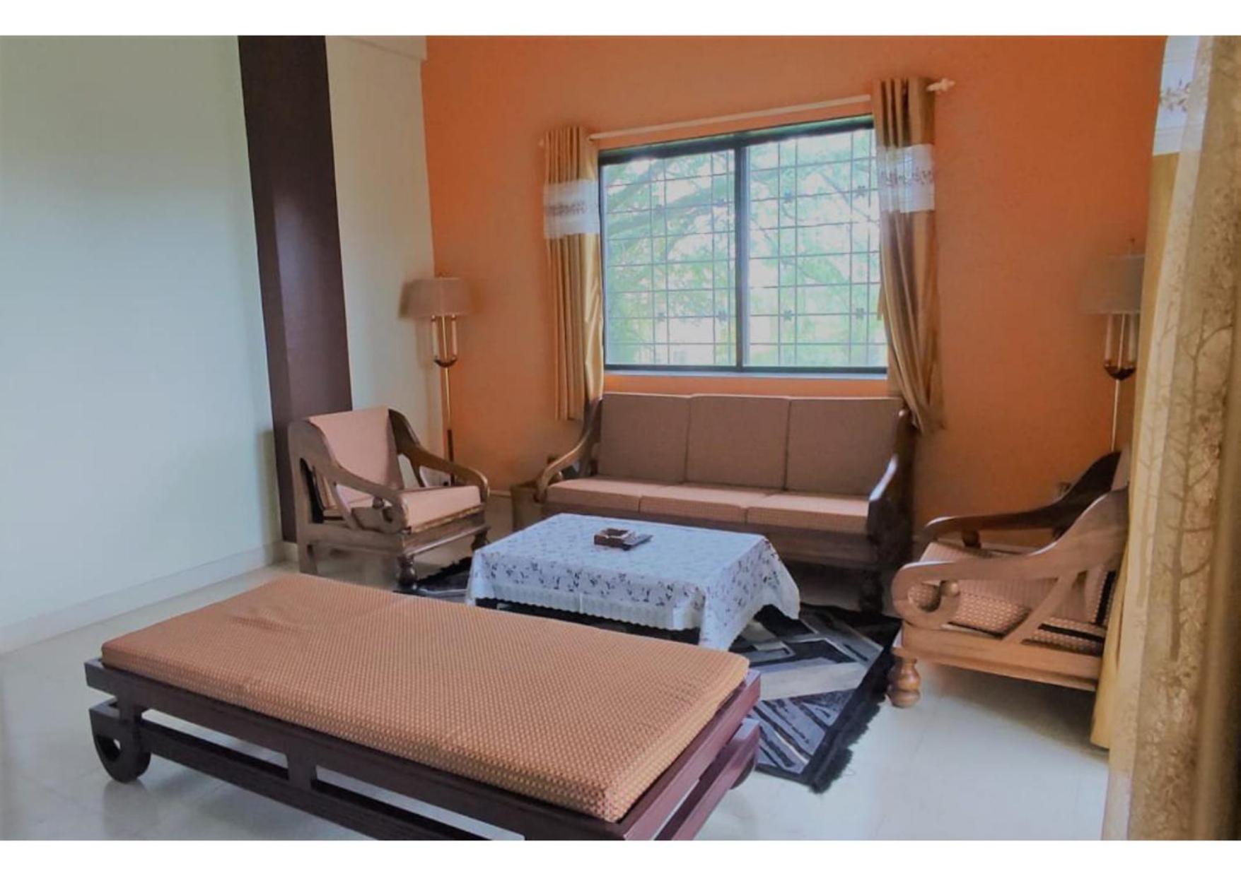 Casa Habitat view 2