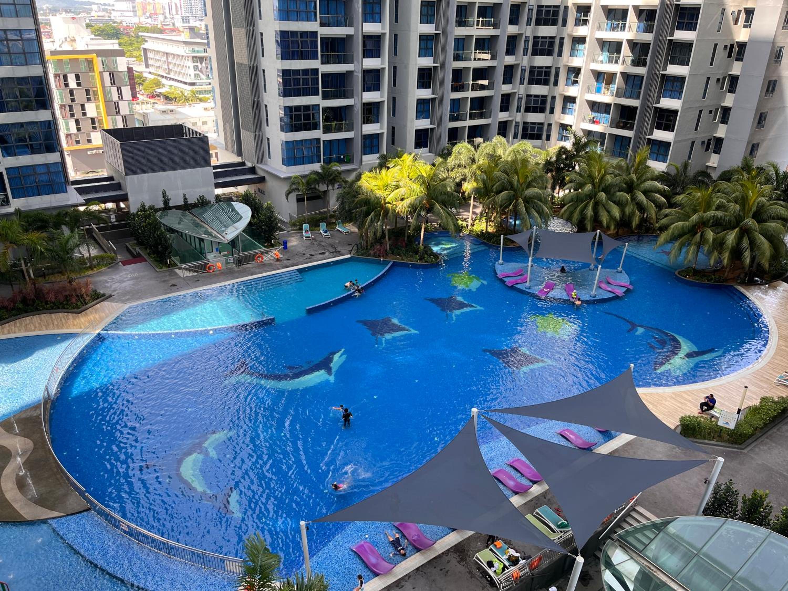 Golden House-Atlantis Residence