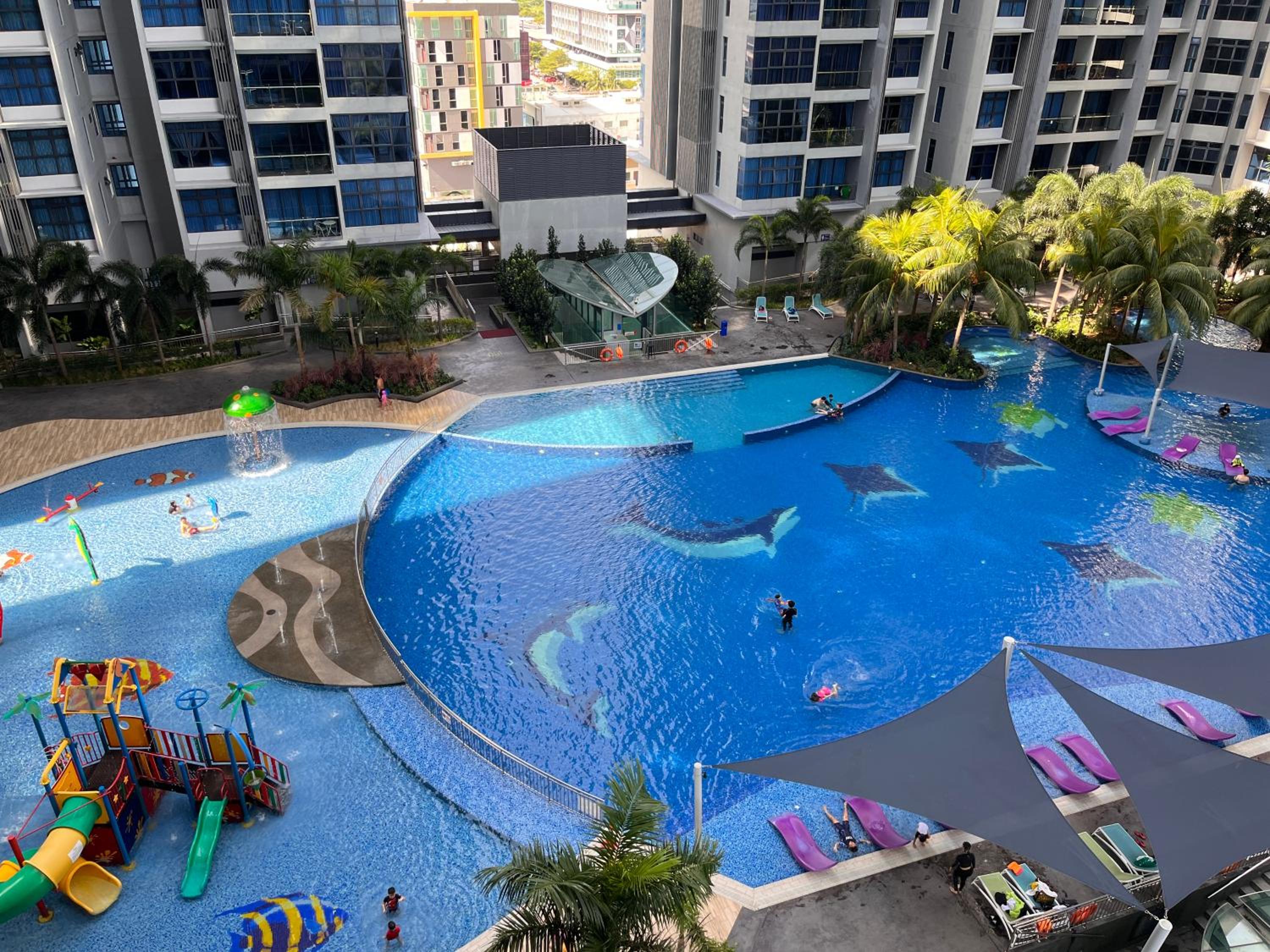 Golden House-Atlantis Residence