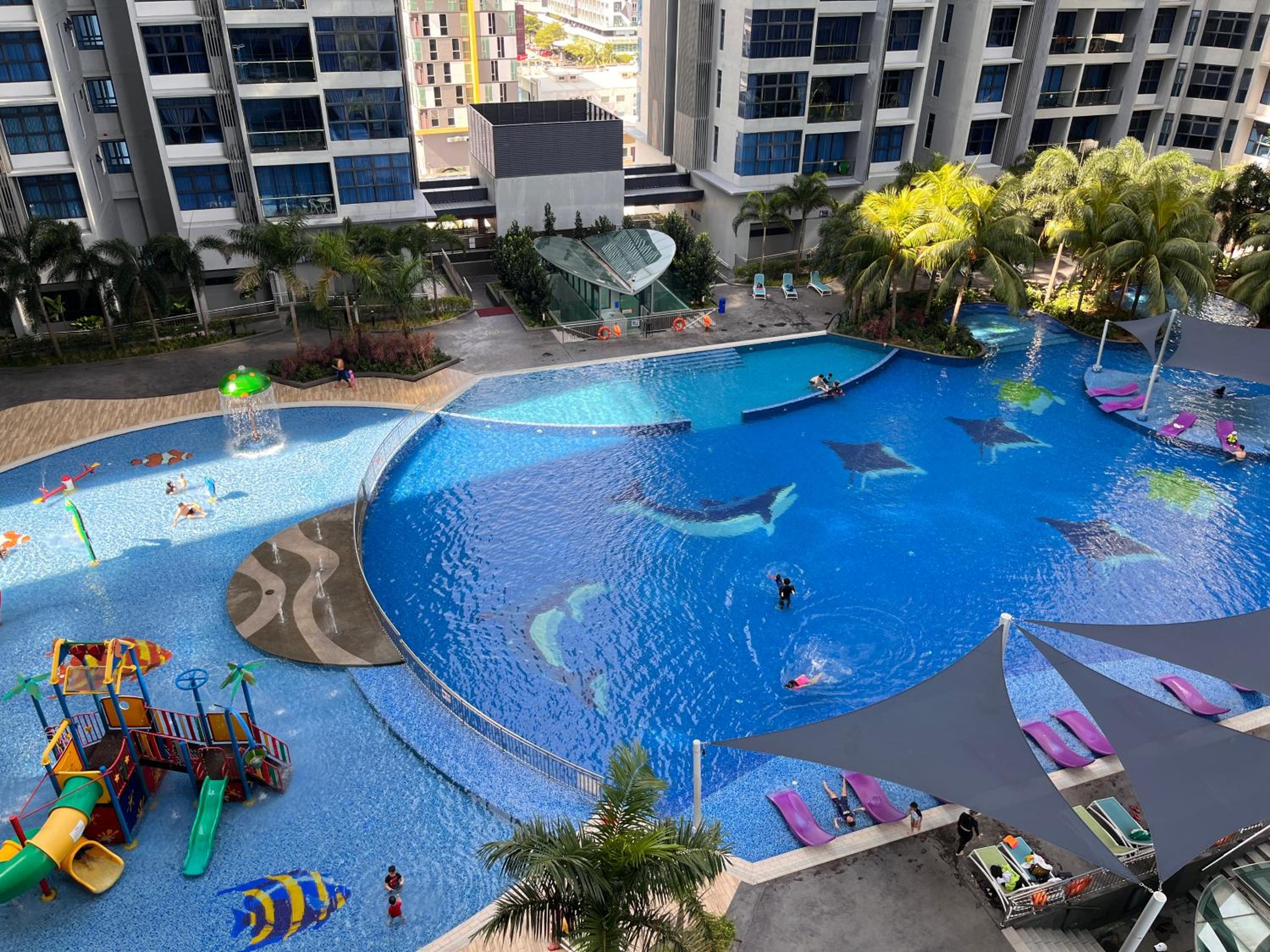 Golden House-Atlantis Residence