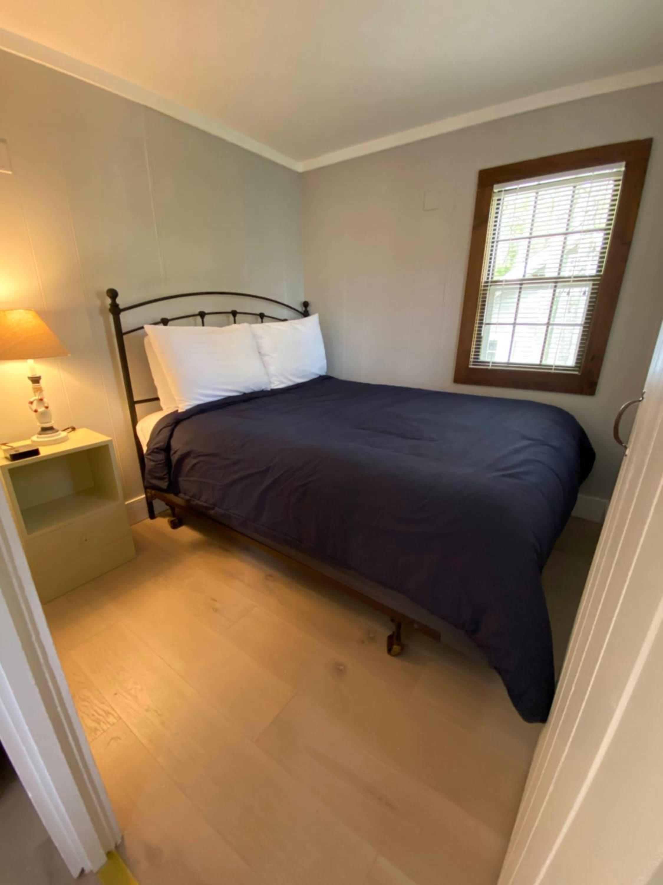 Pine Grove Cottages