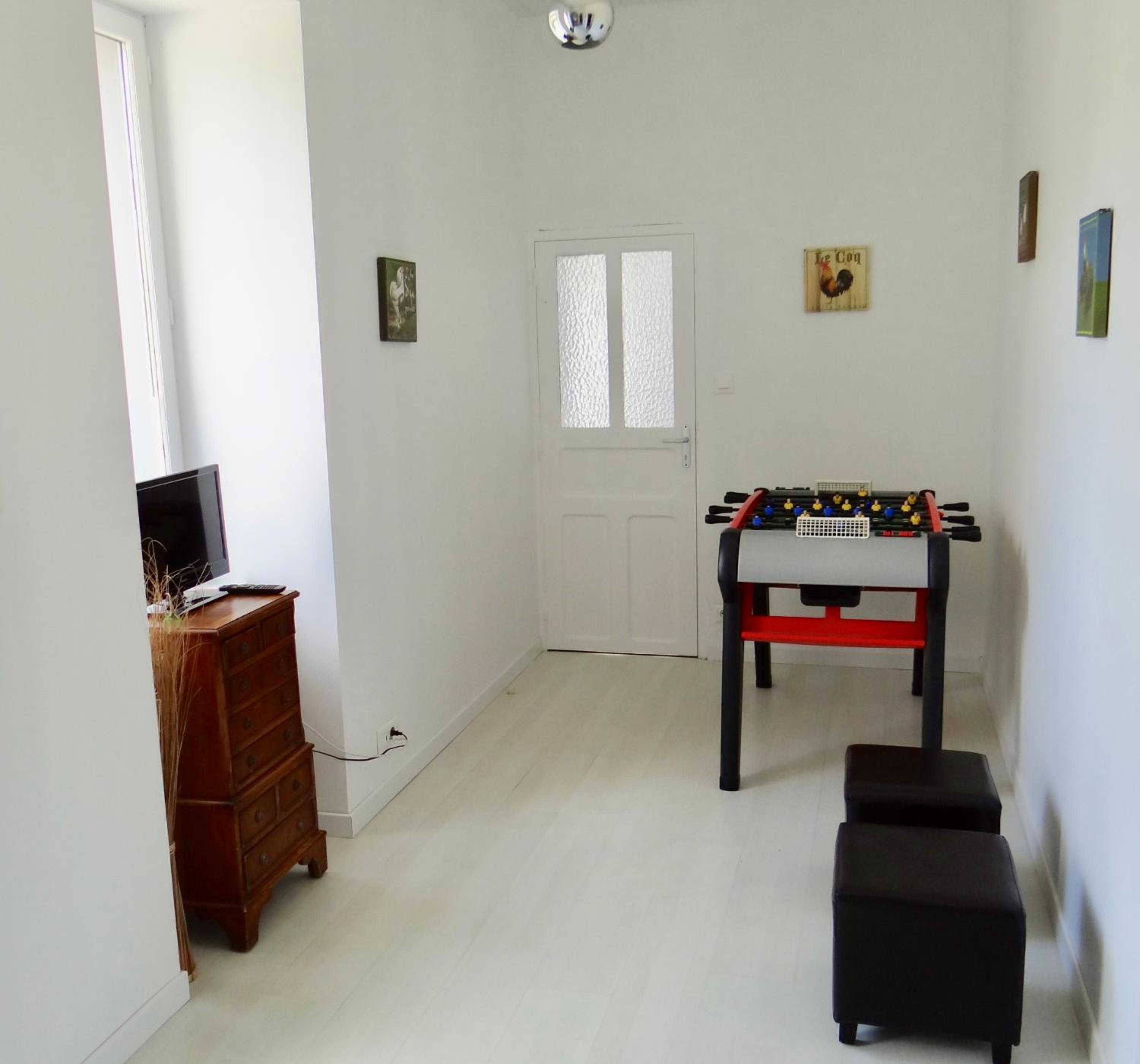 Photo 34
