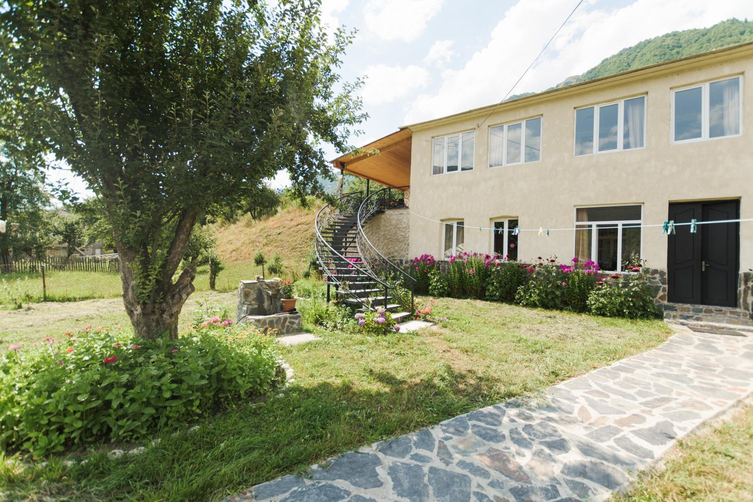Babale's guesthouse in Mestia view 5